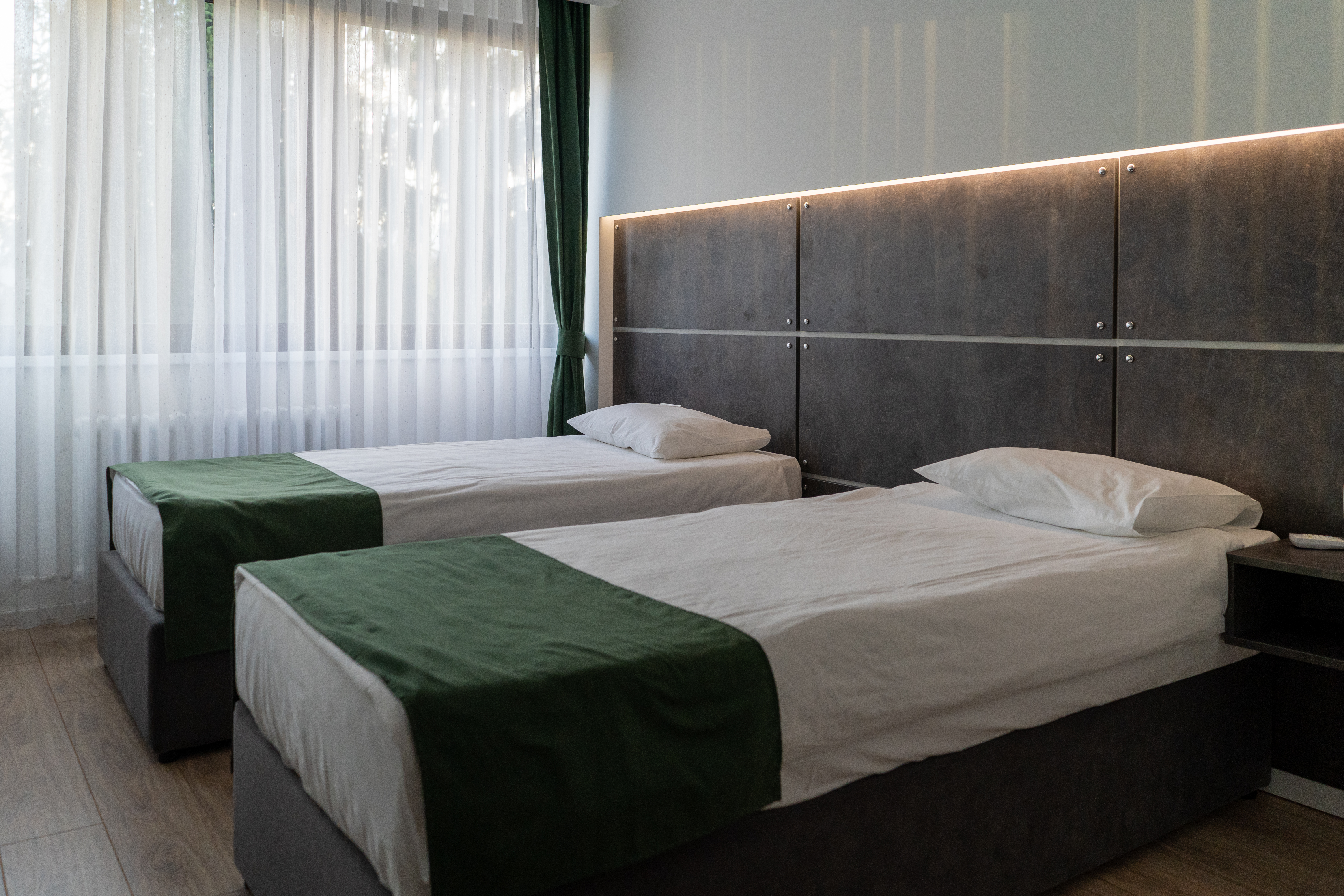 Double or Twin Deluxe