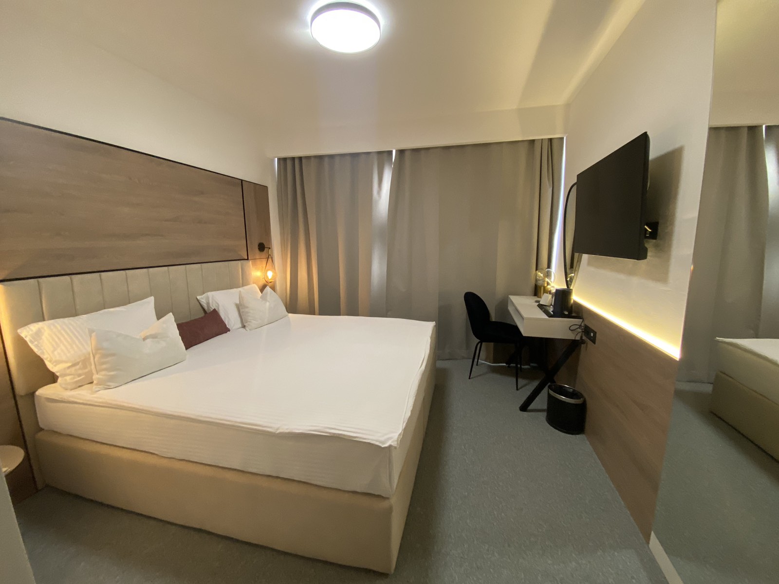 Double or Twin Superior