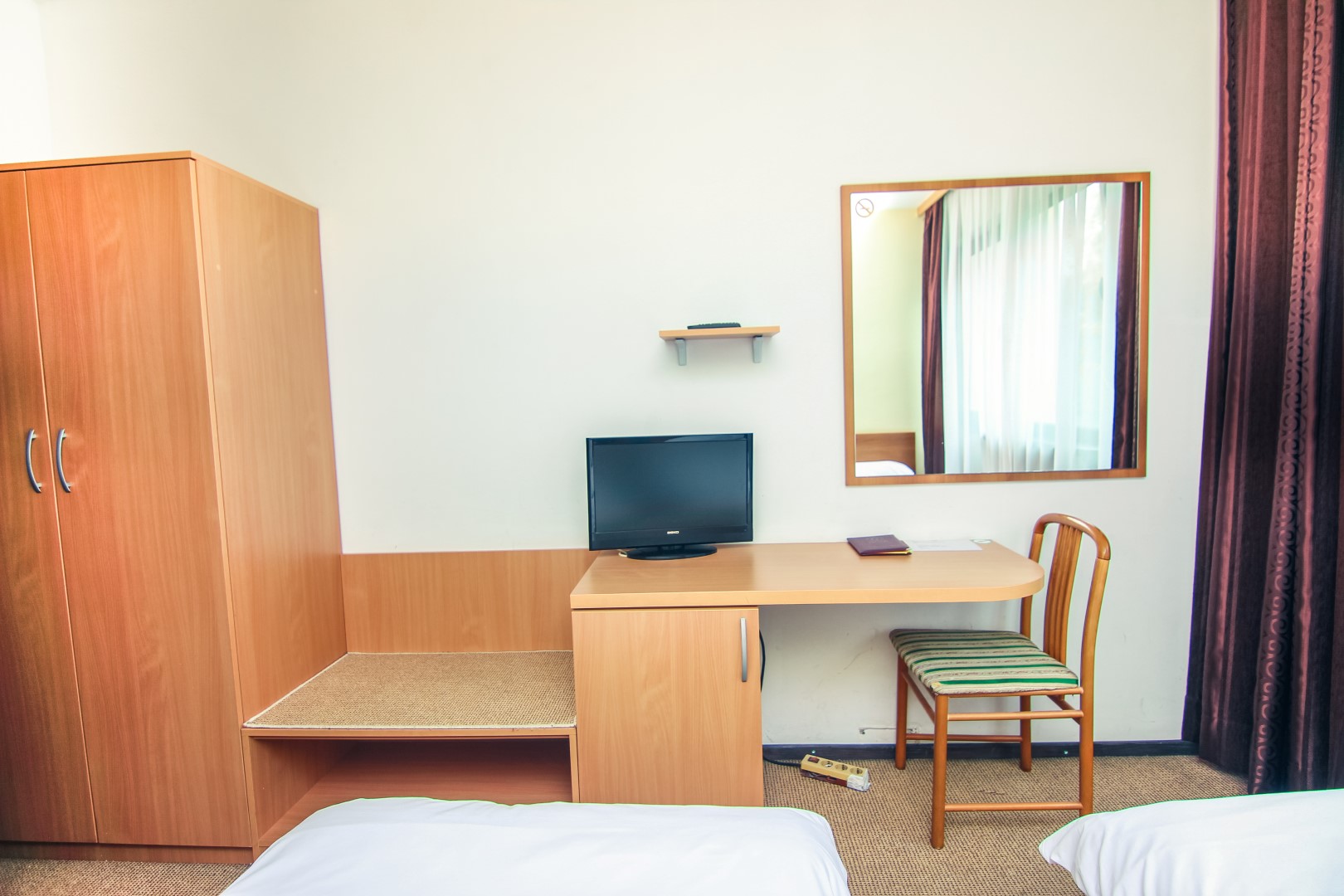 Double or Twin Standard