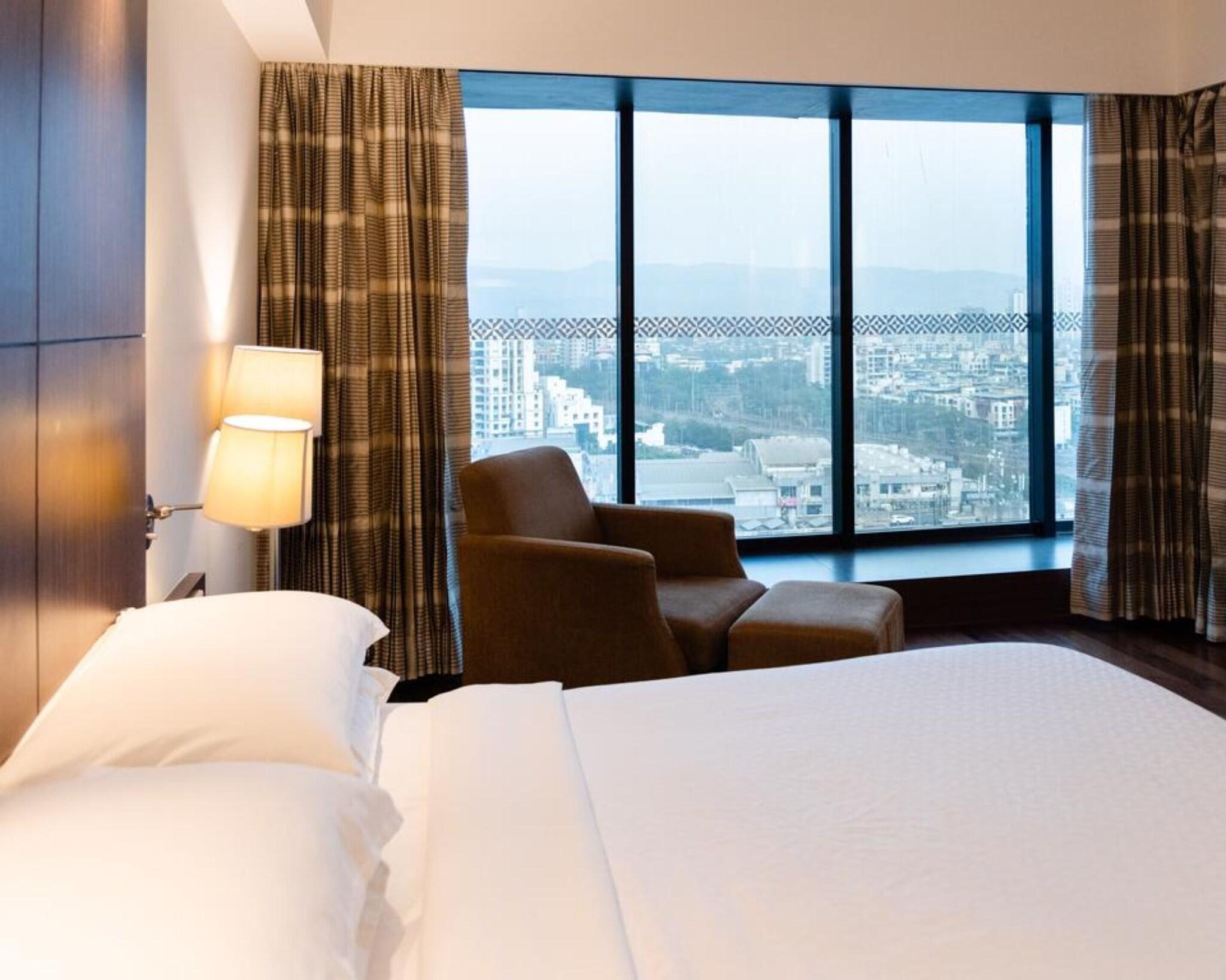 Suite Executive City View