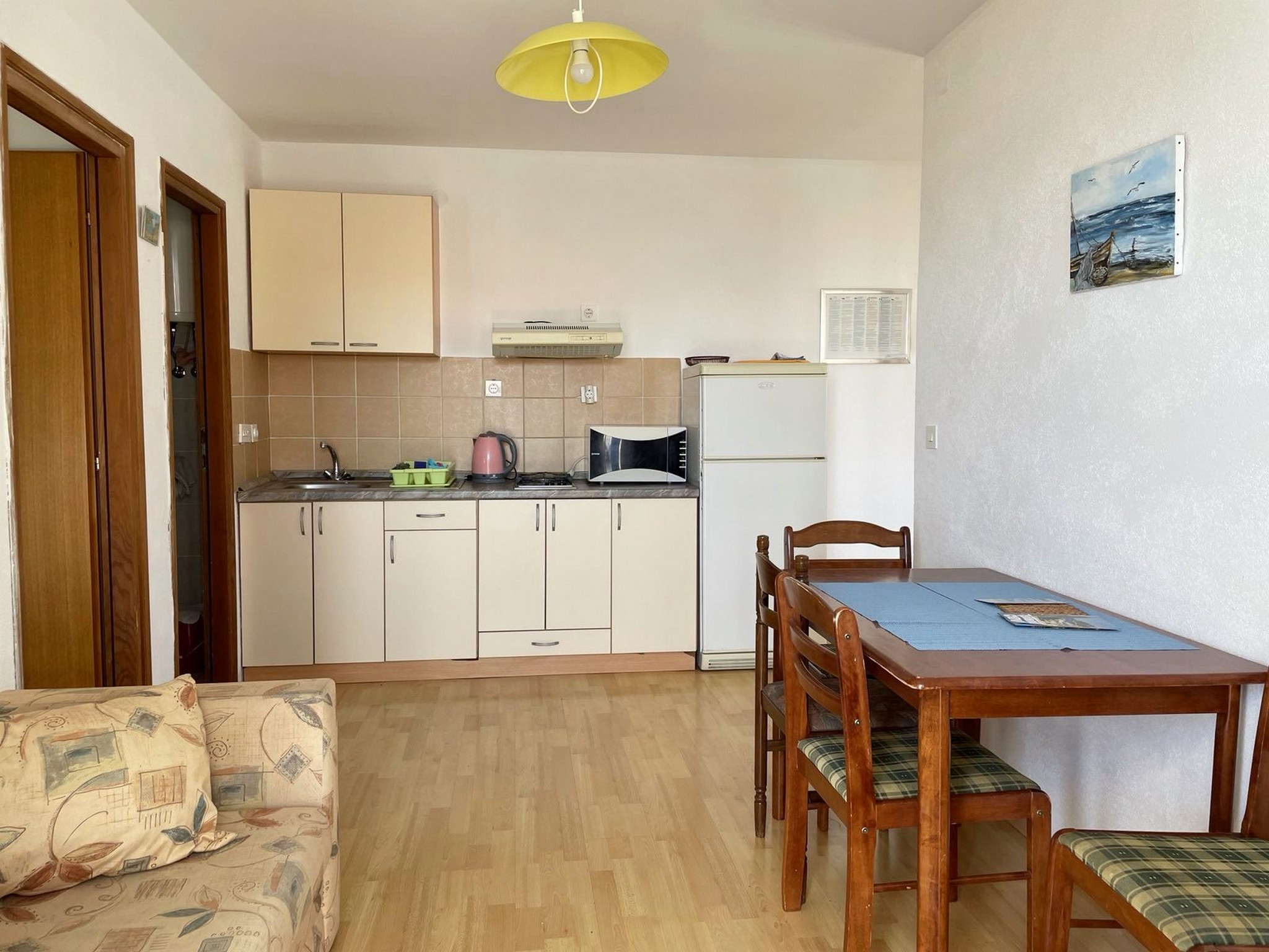 Apartment Capacity 4