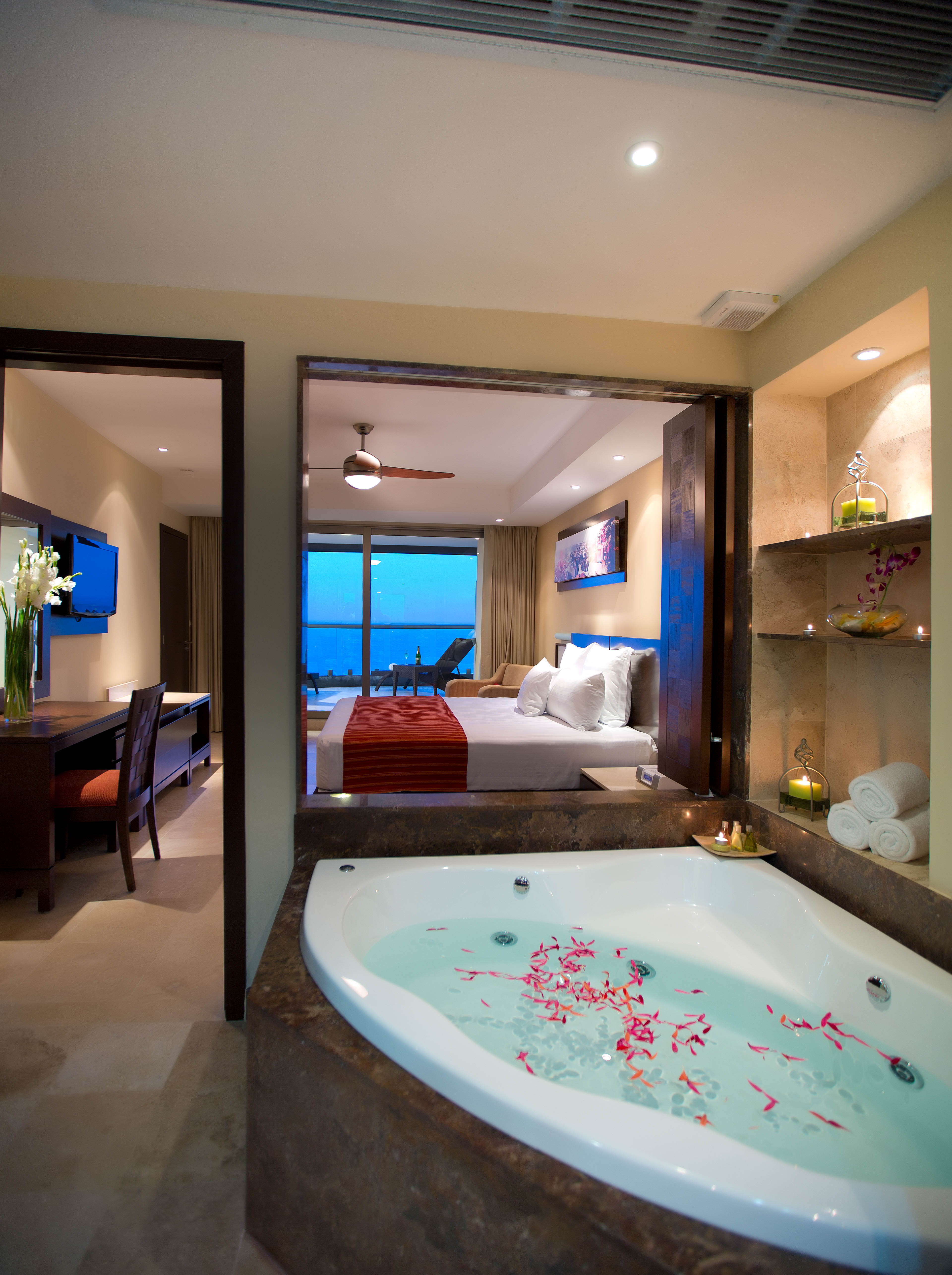 Double Capacity 2 One Bedroom