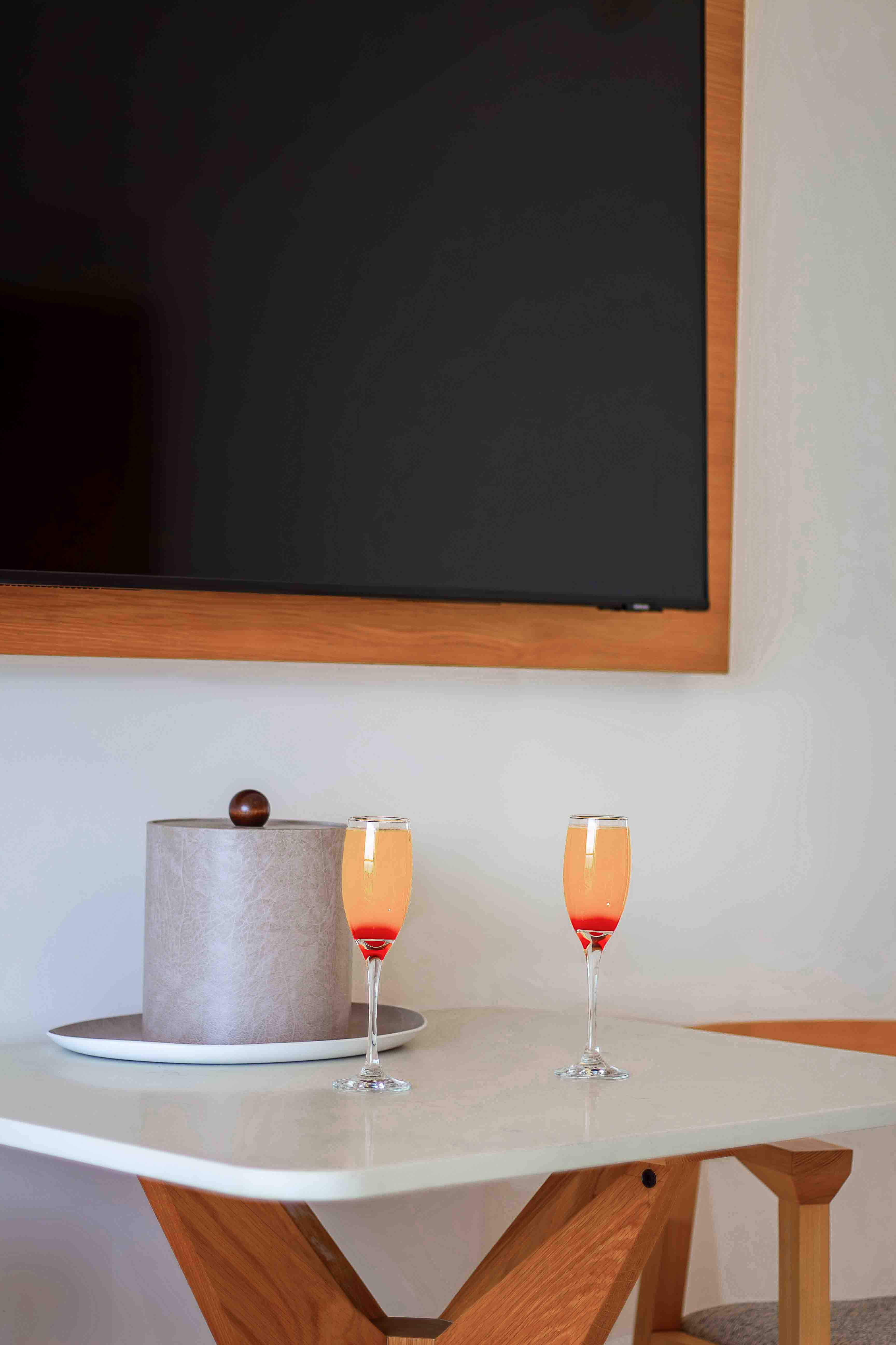 Single Deluxe Superior