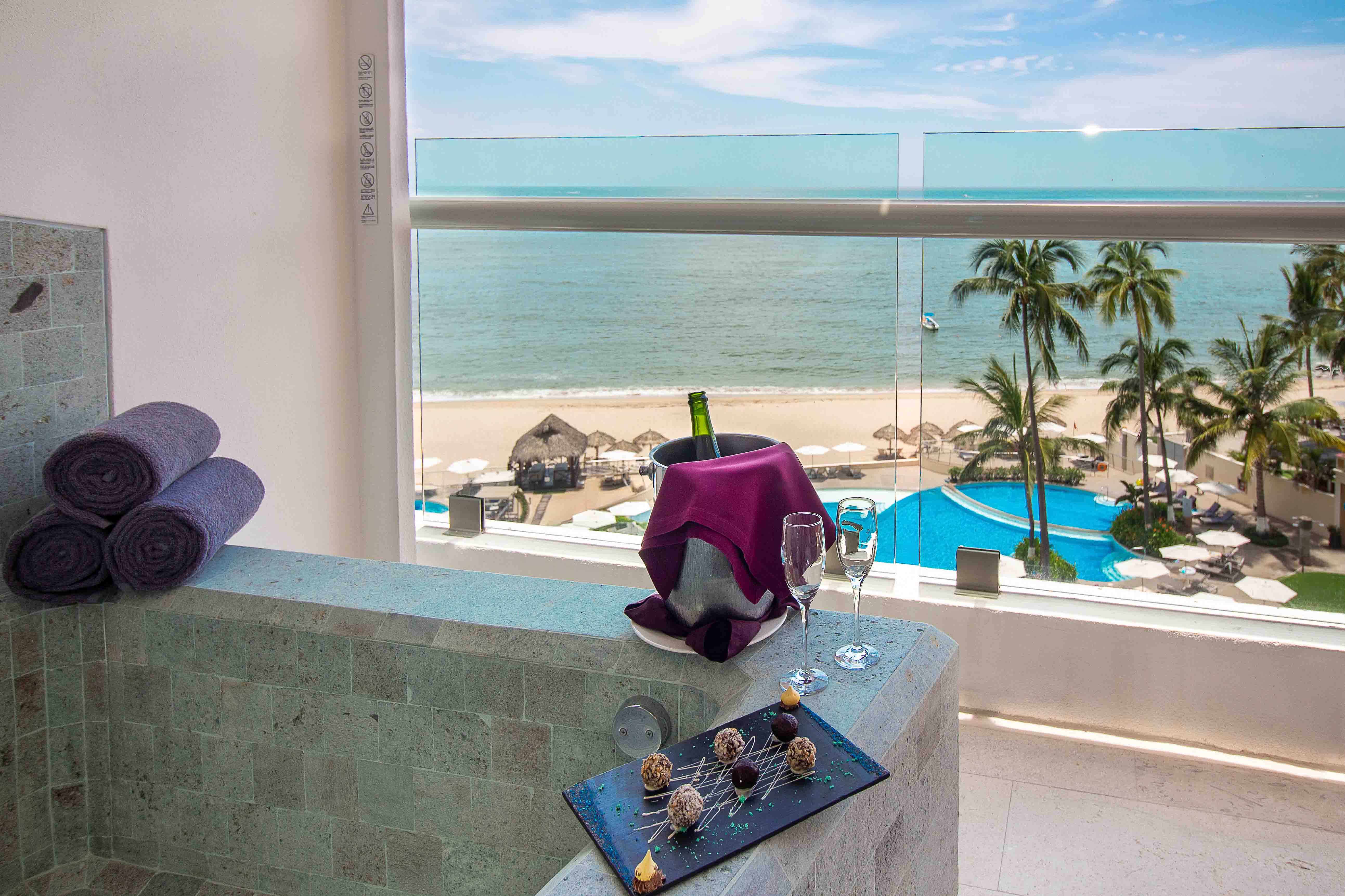 Triple Deluxe Premier