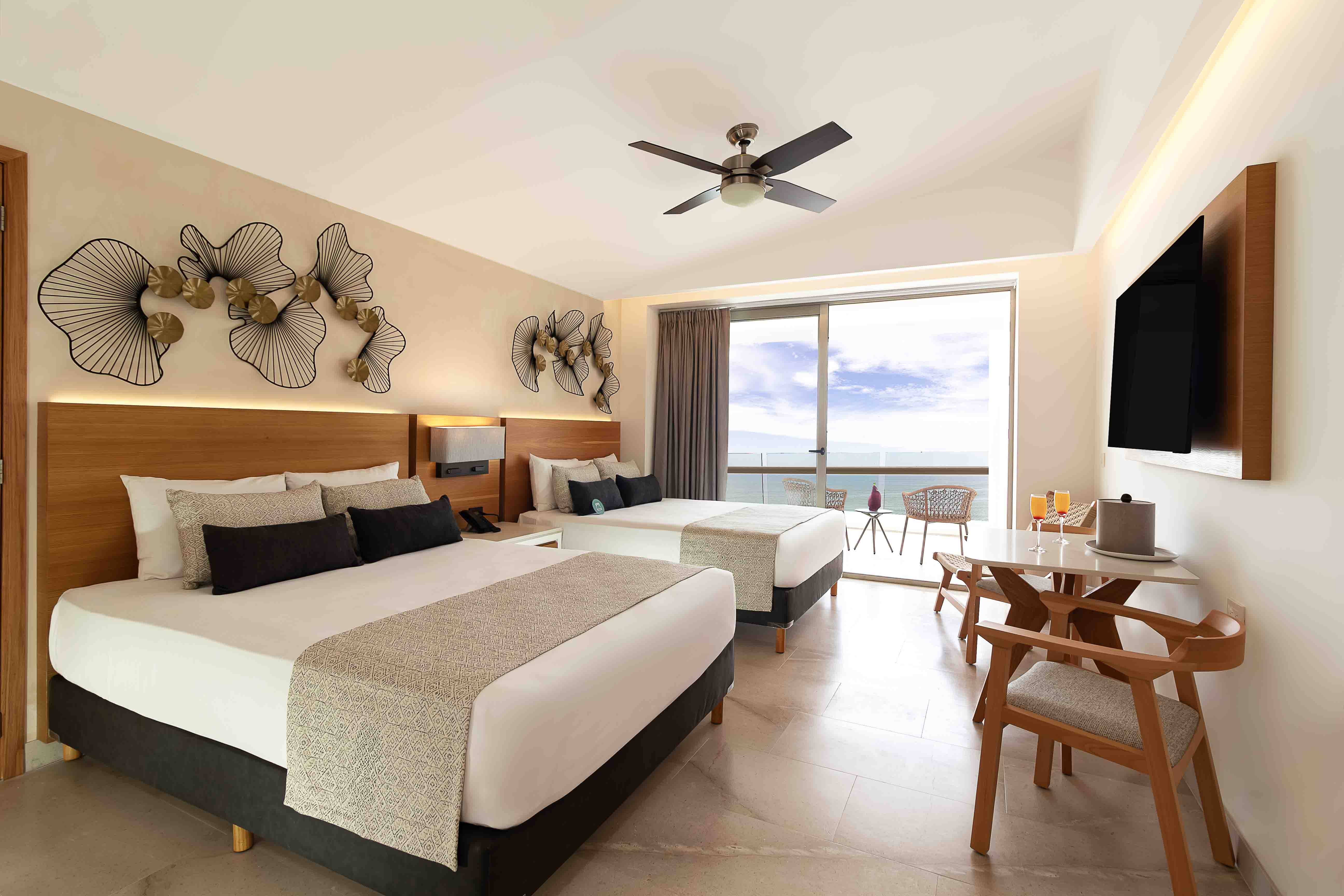 Single Deluxe Superior