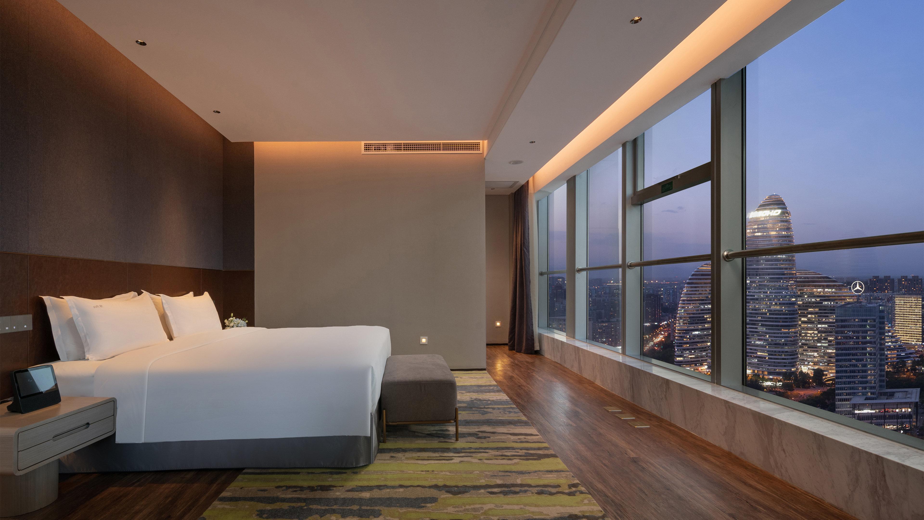 Suite with Views