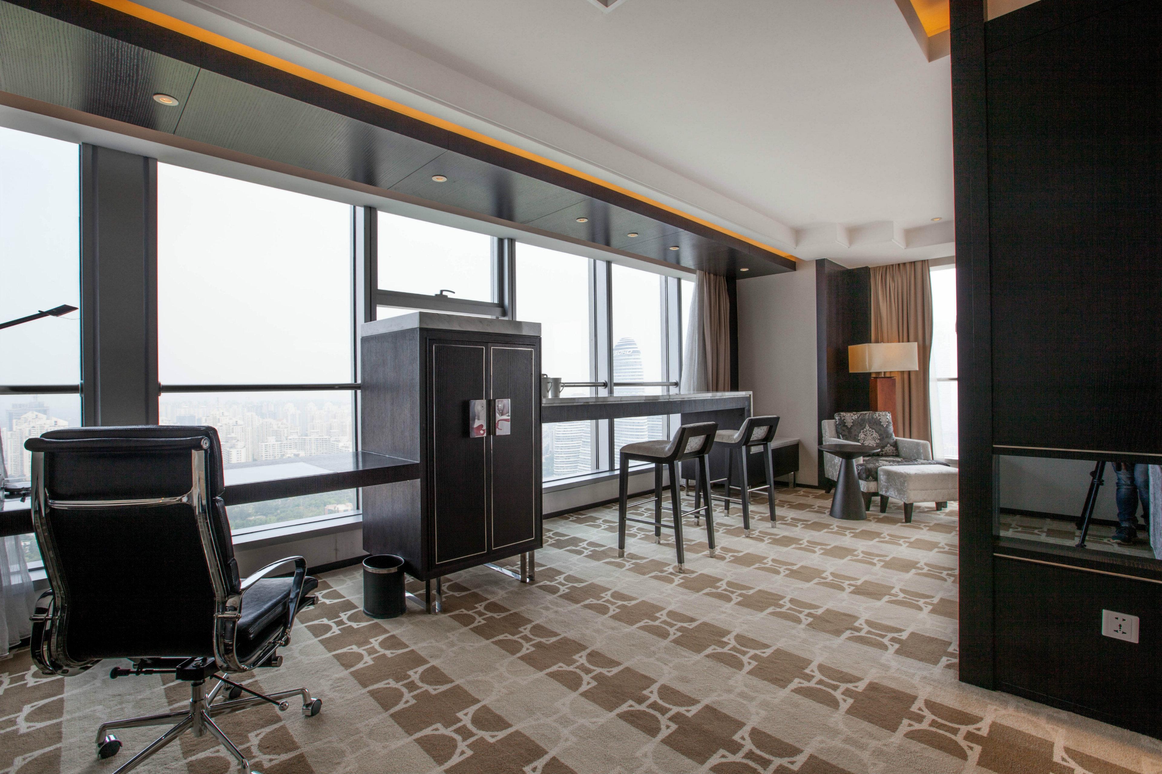 Suite King Bed Non Smoking