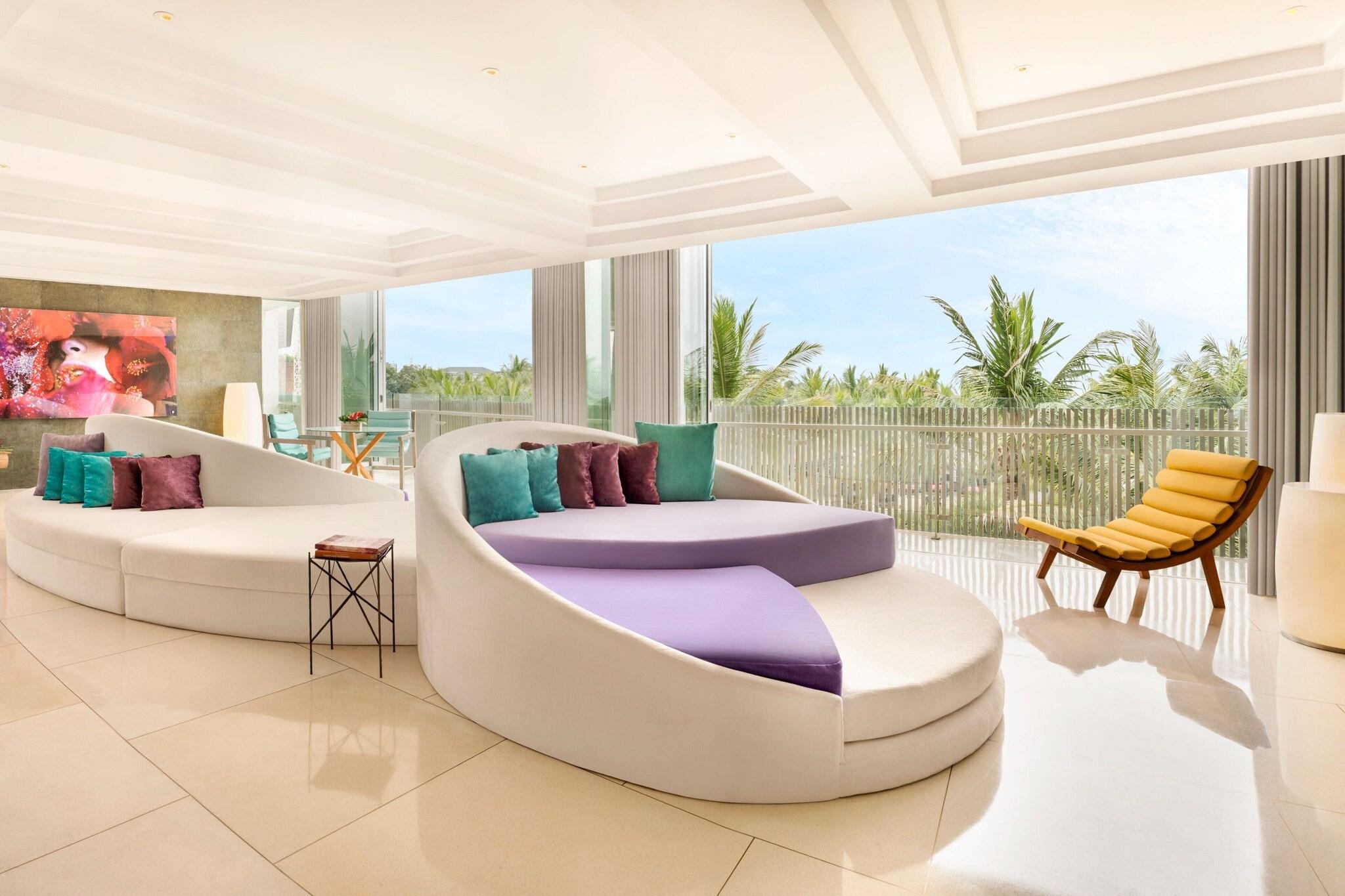 Suite Ocean View Two Double Beds