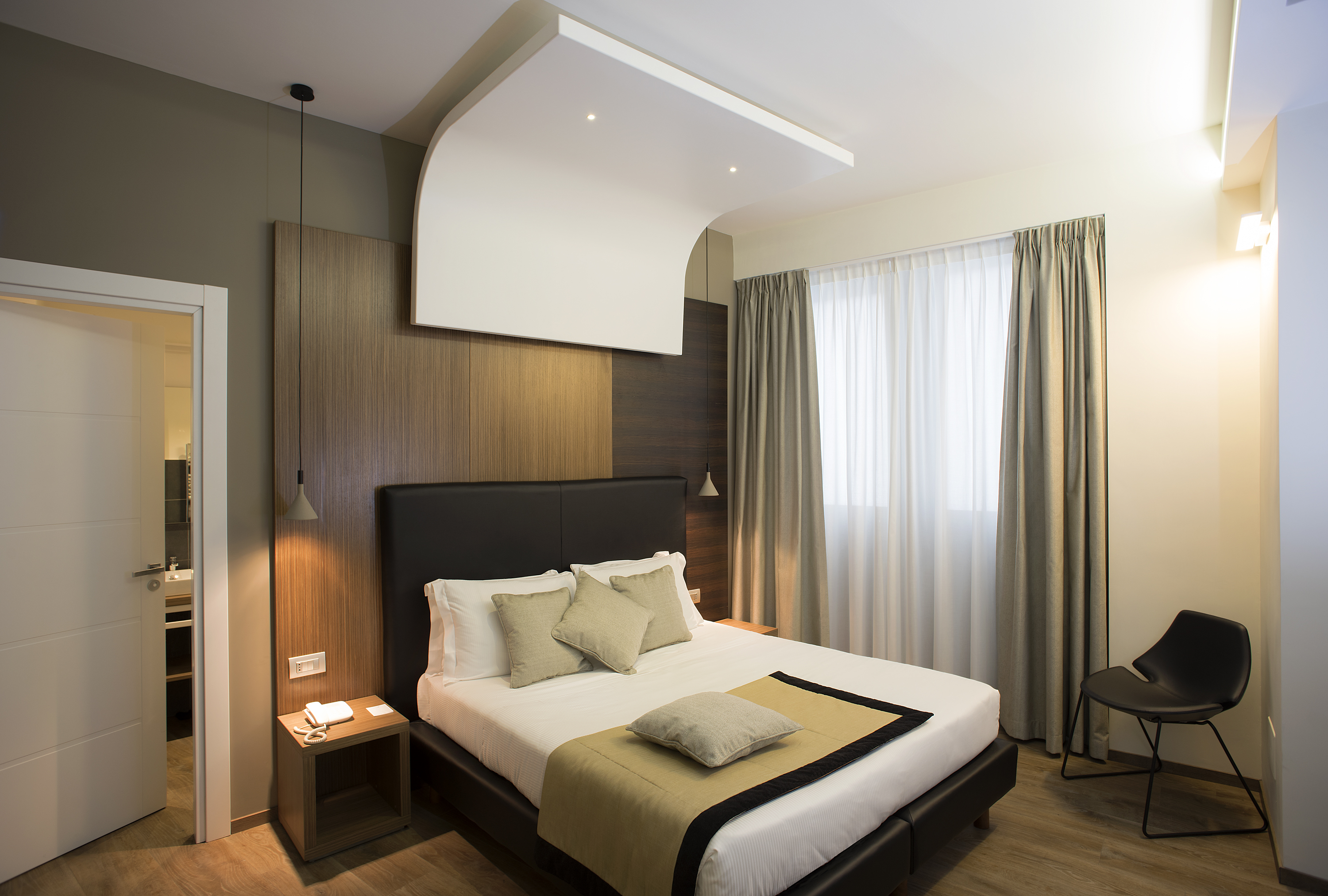 Double or Twin Executive