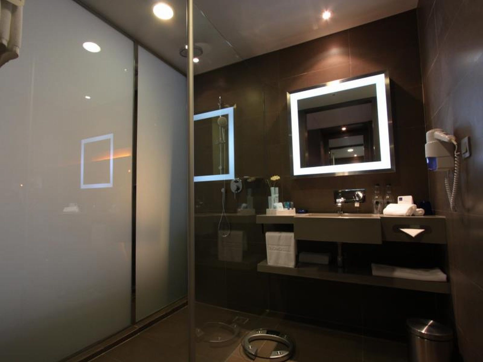 Double or Twin Premier