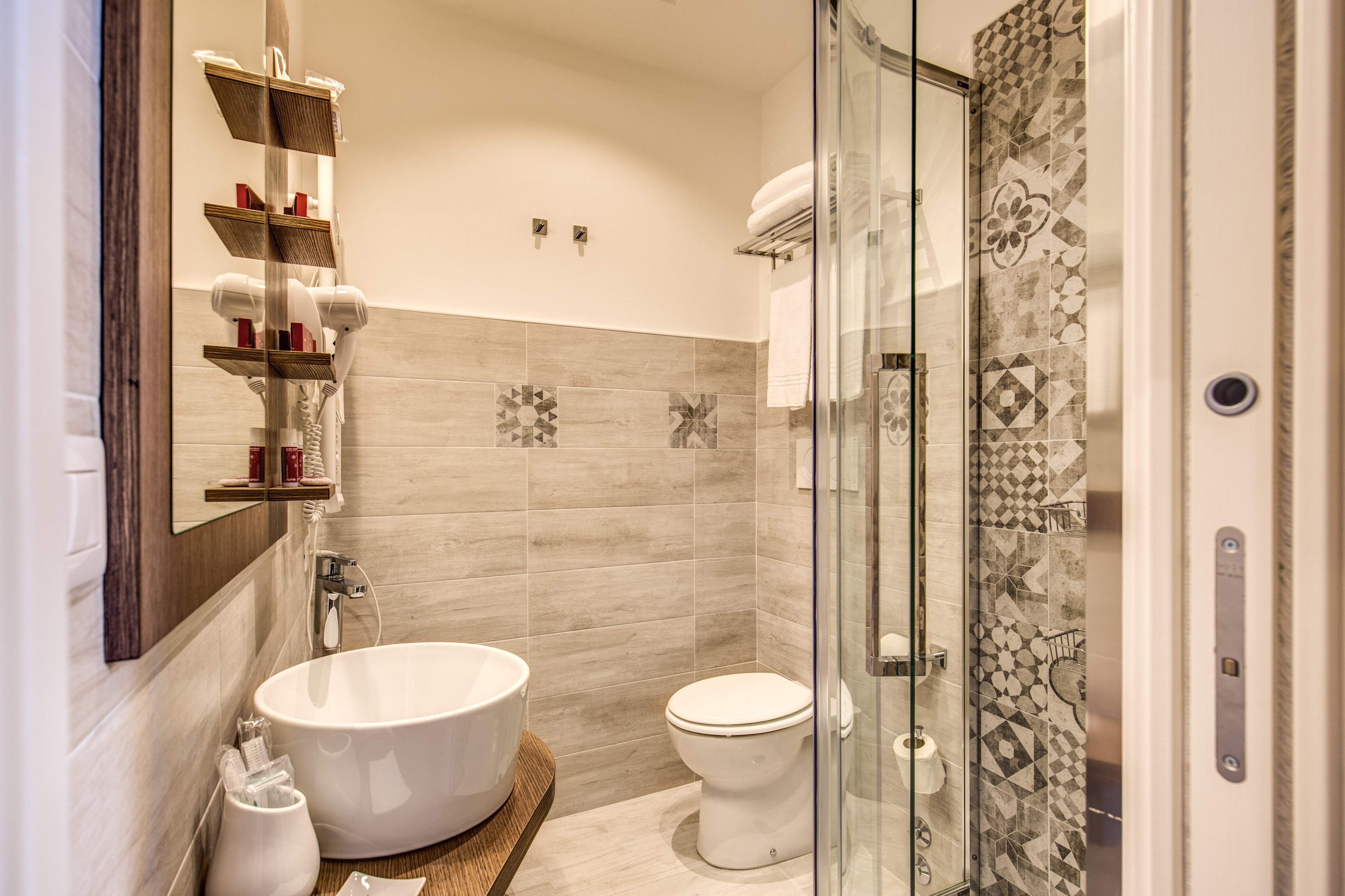 Double or Twin Deluxe