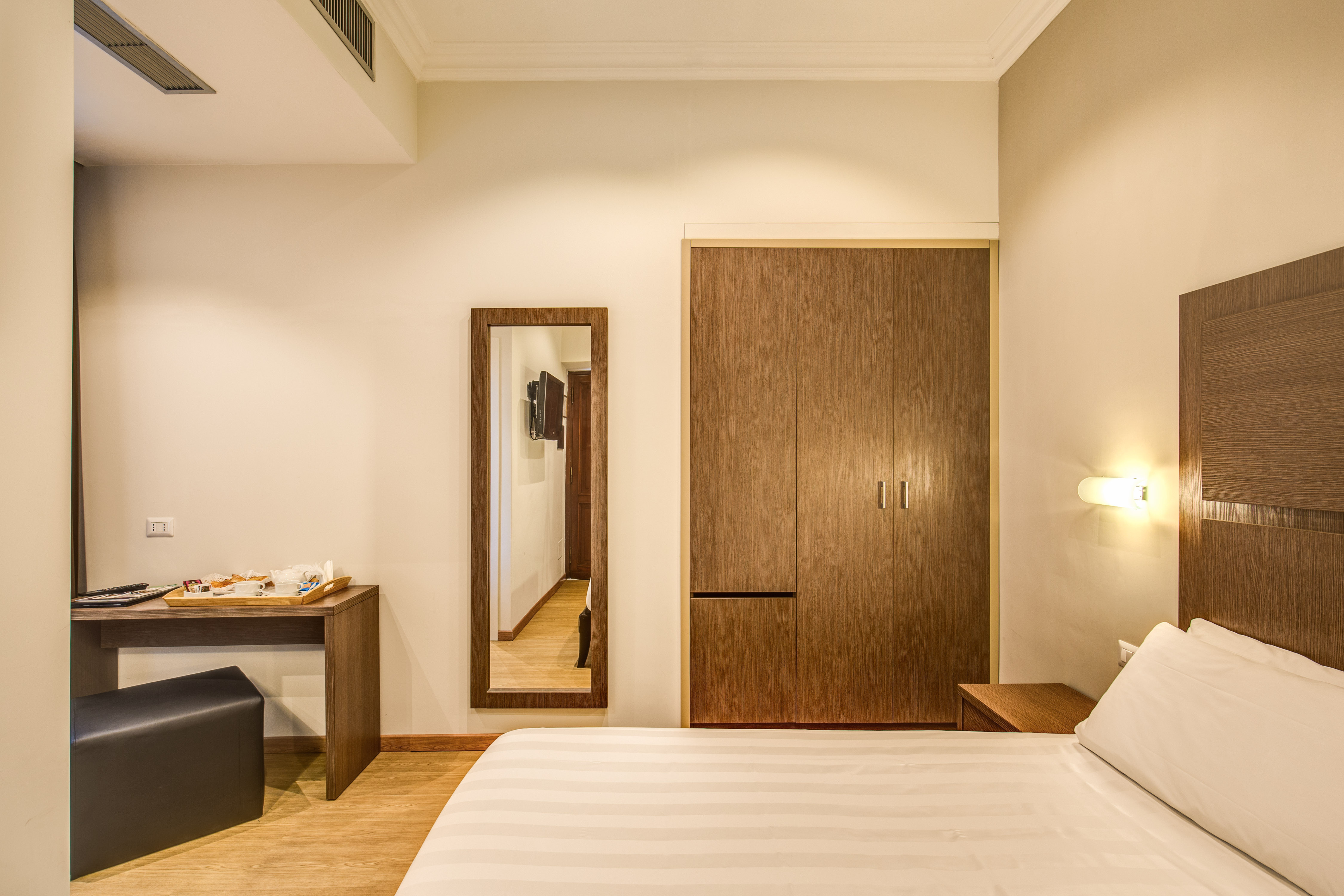 Double or Twin Deluxe