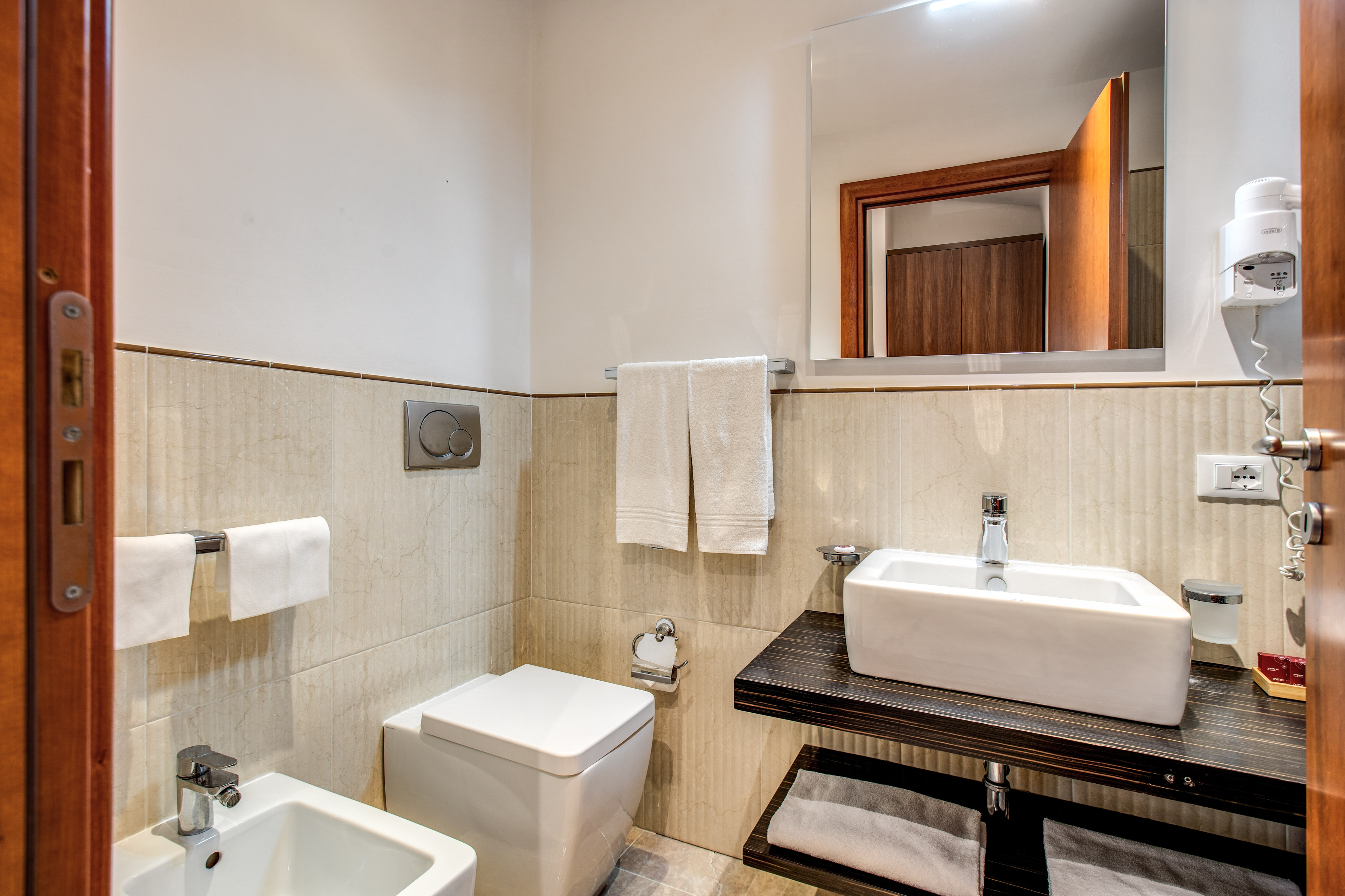 Double or Twin Deluxe