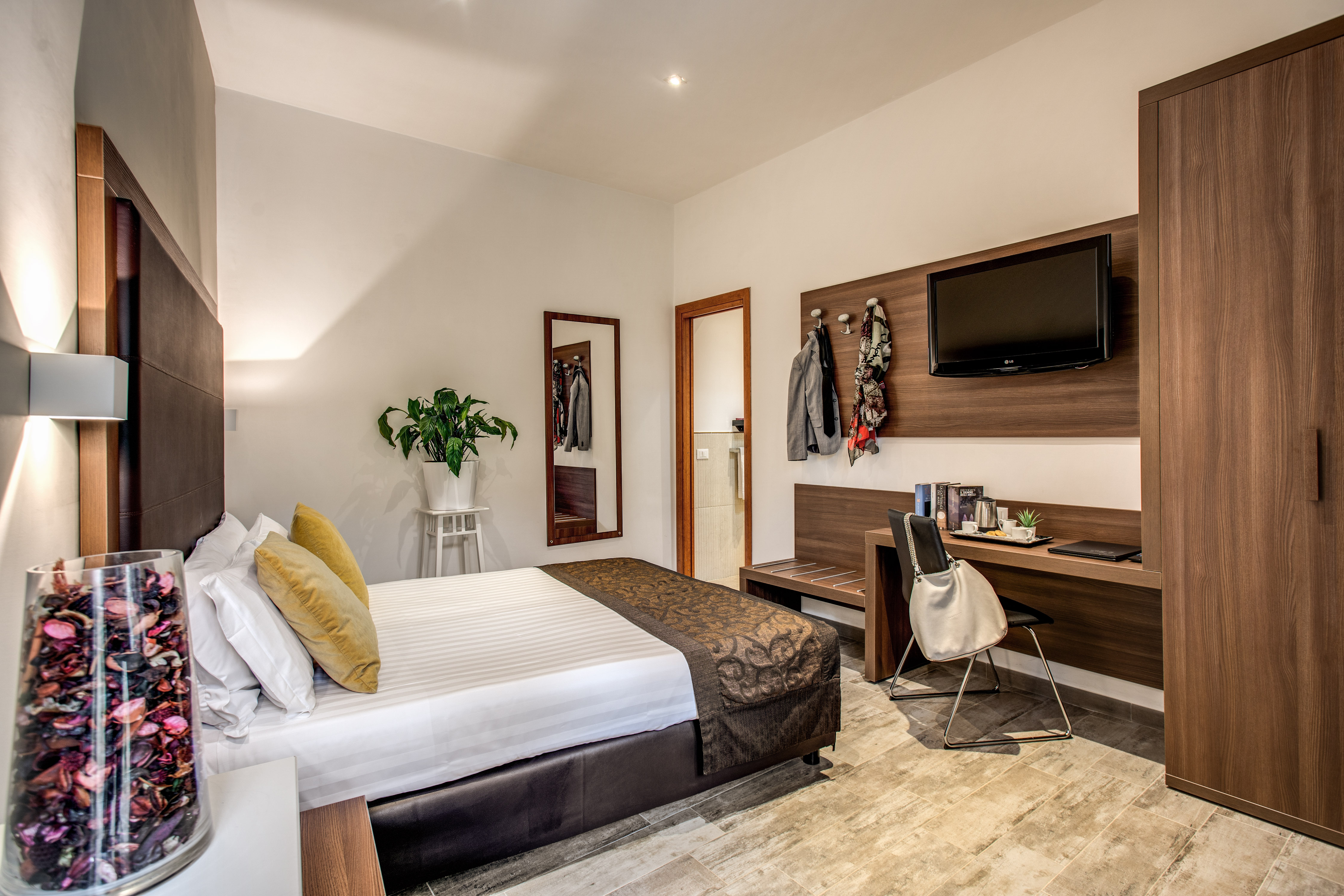 Double or Twin Deluxe