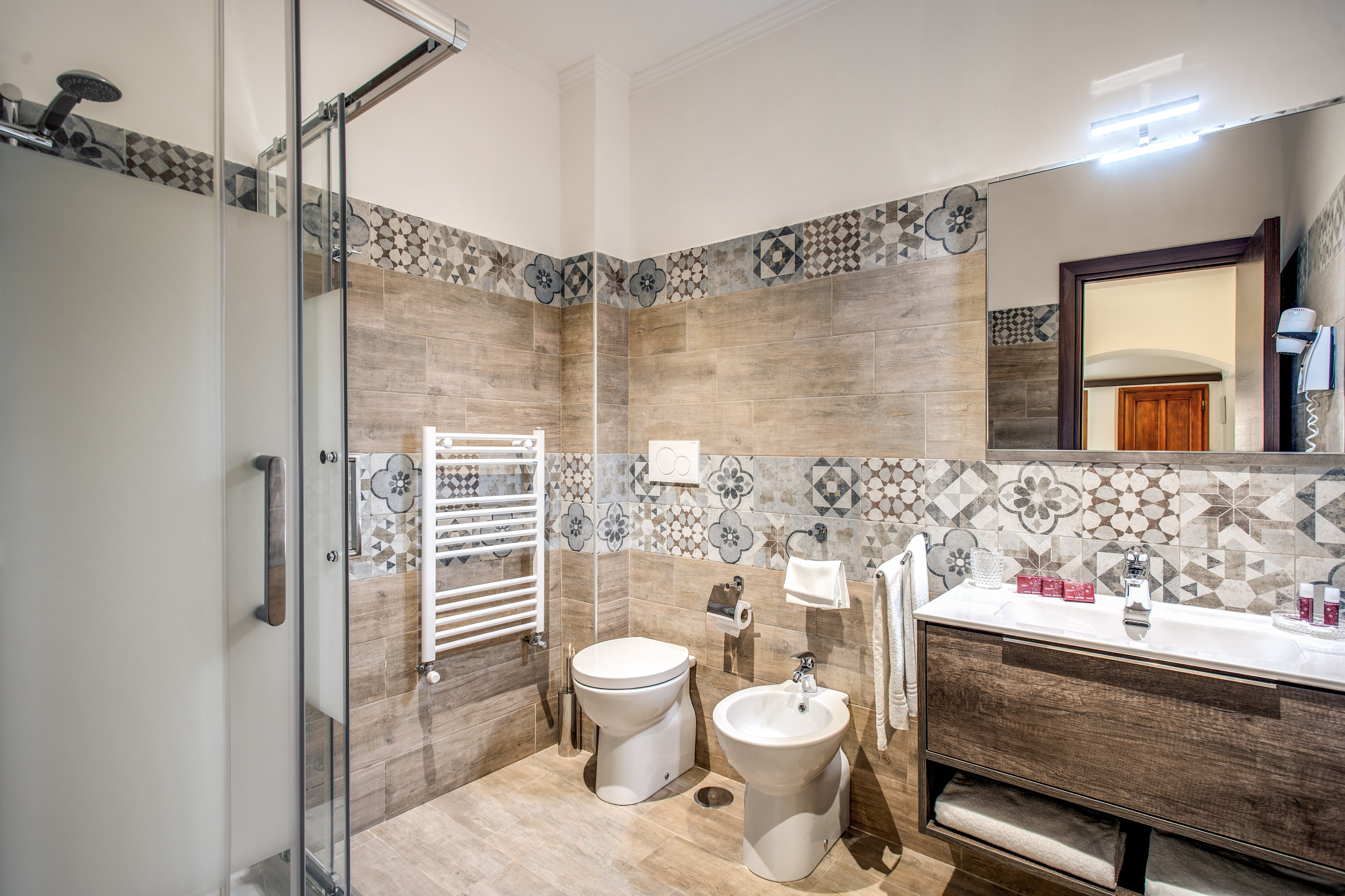 Double or Twin Deluxe