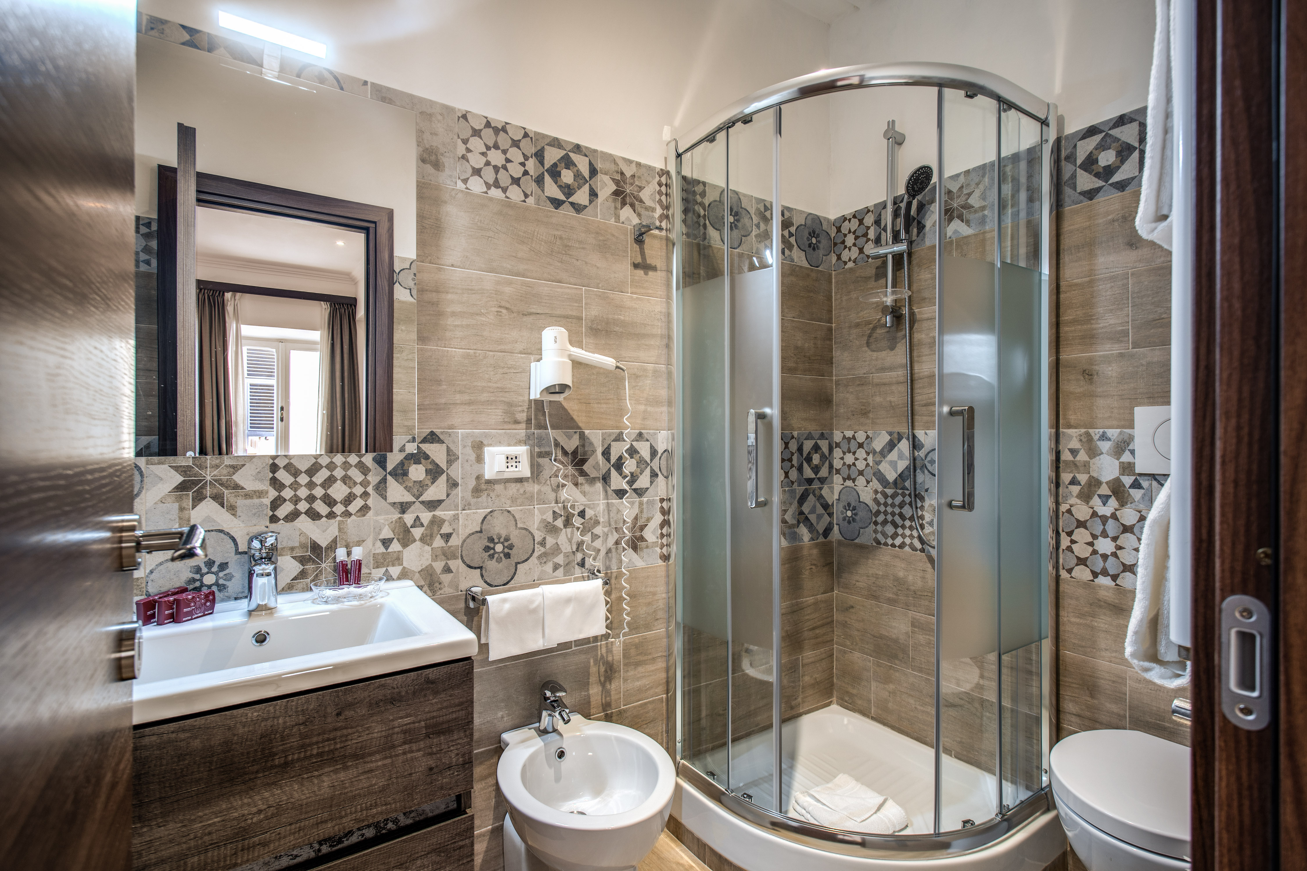 Double or Twin Superior