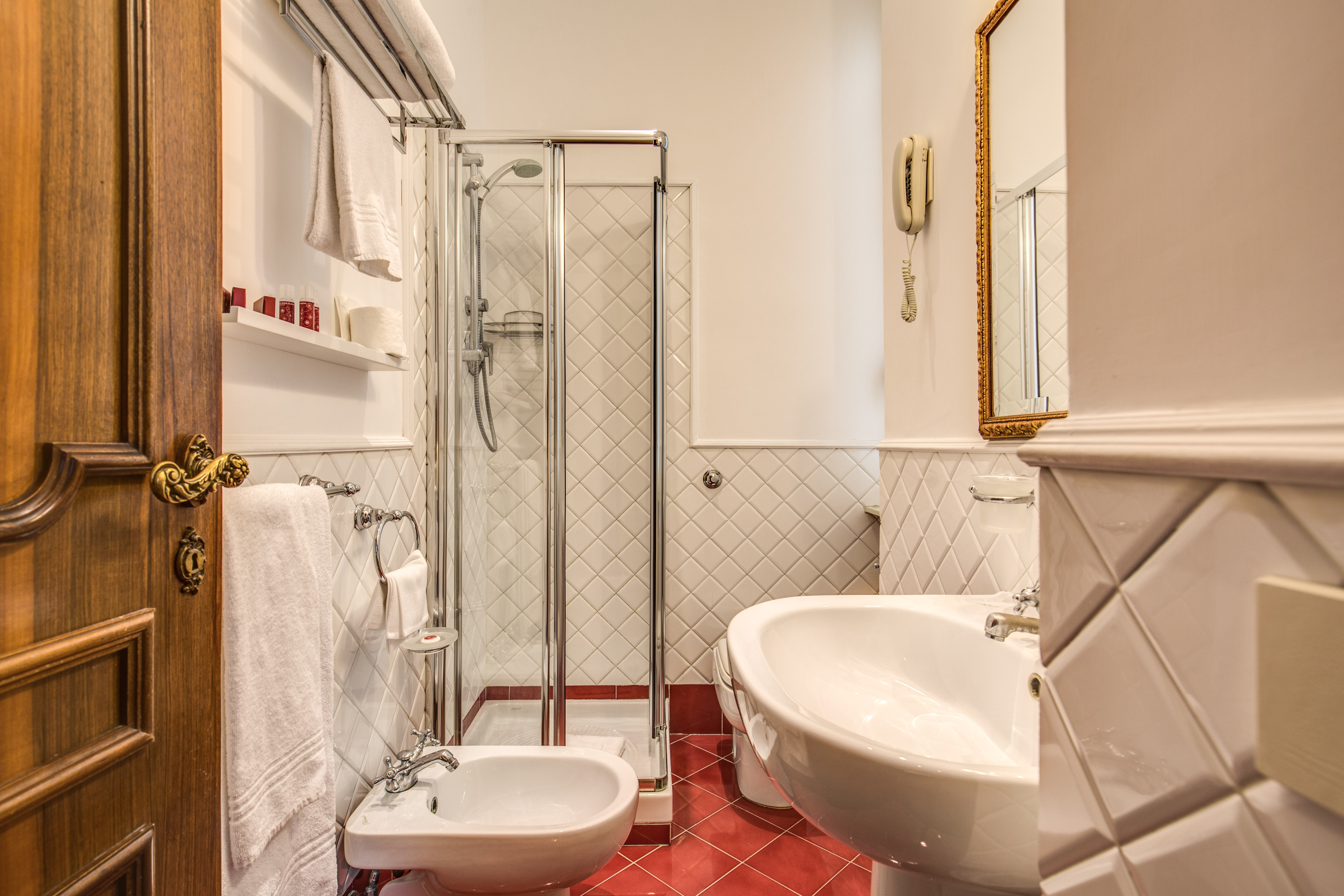 Double or Twin Standard