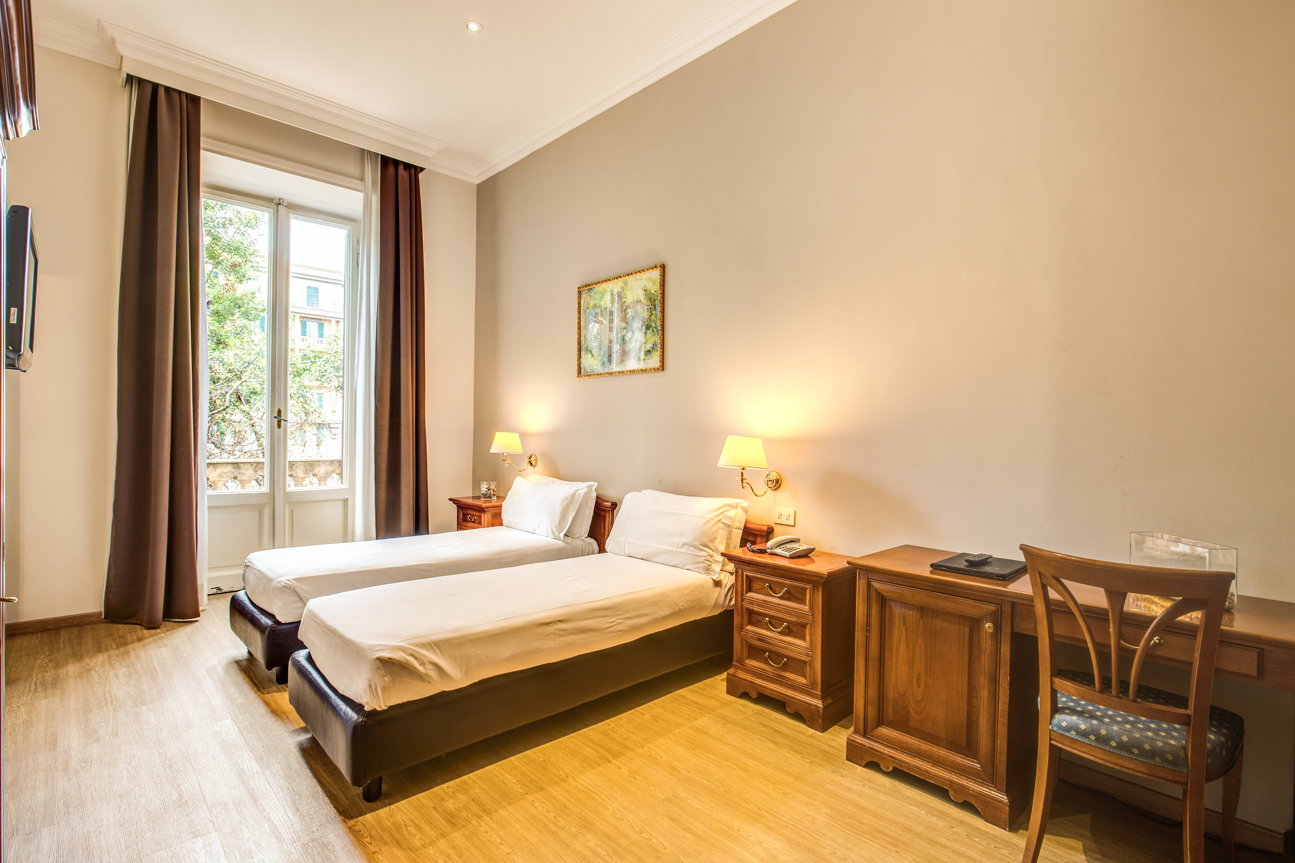 Double or Twin Standard