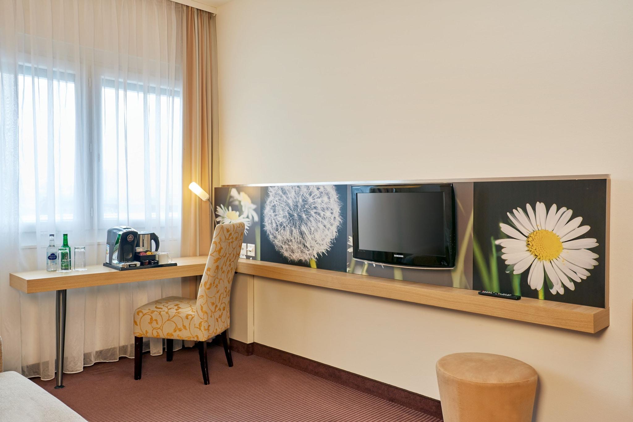 Double Single Business King Bed