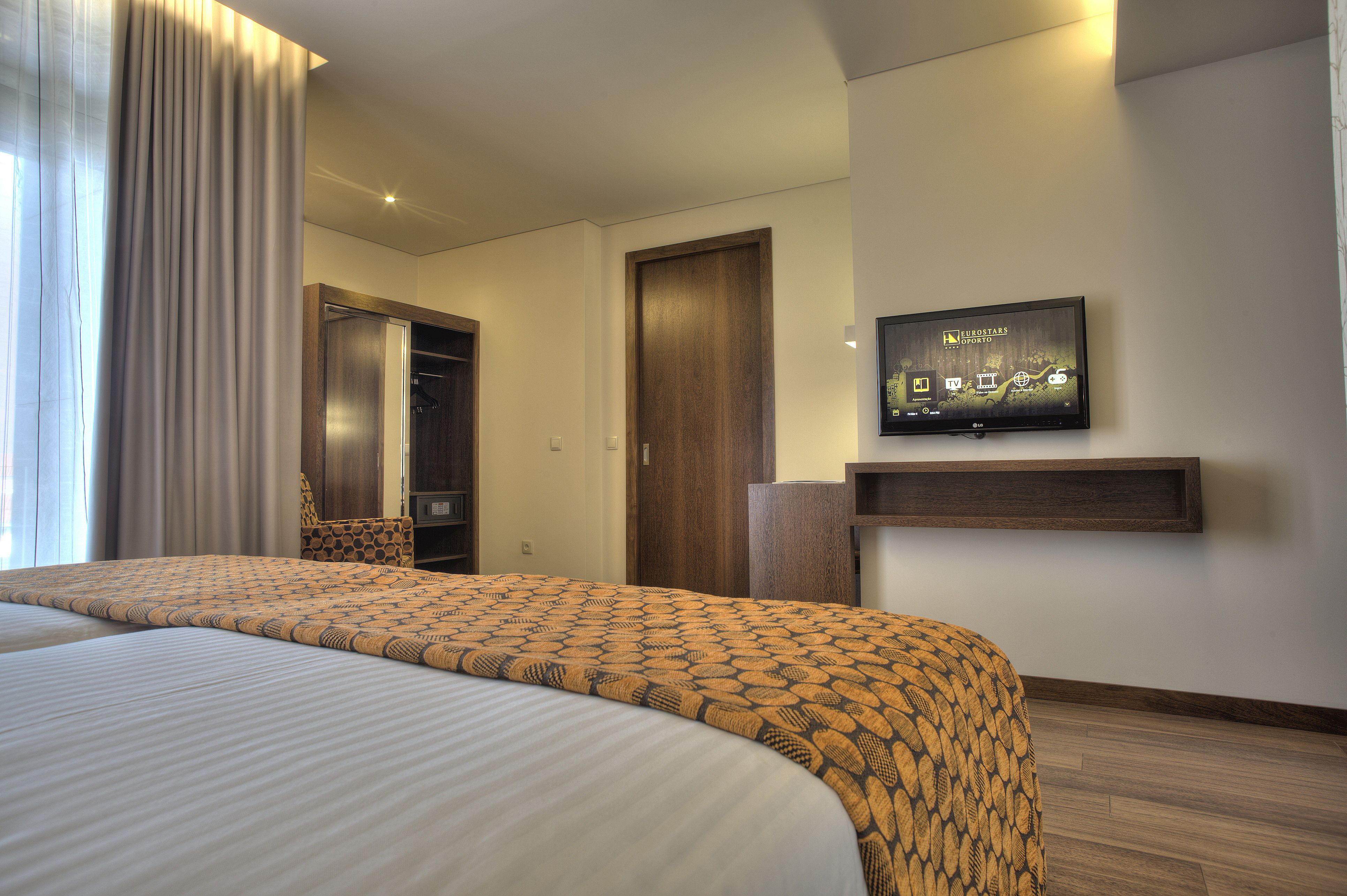 Double or Twin with Balcony