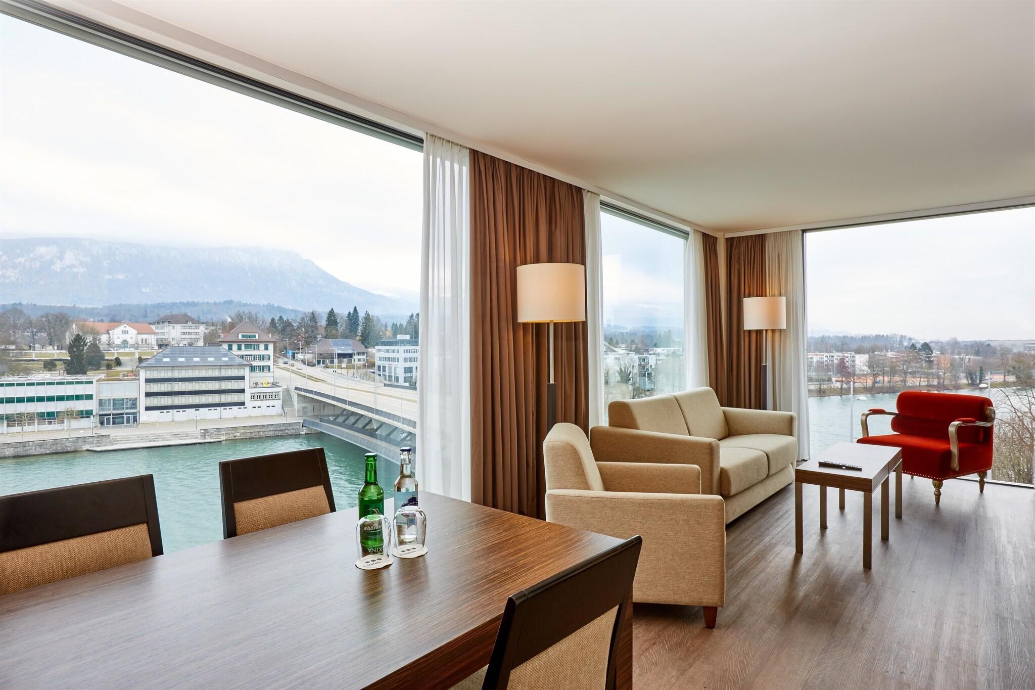 Family Room King Size Bed