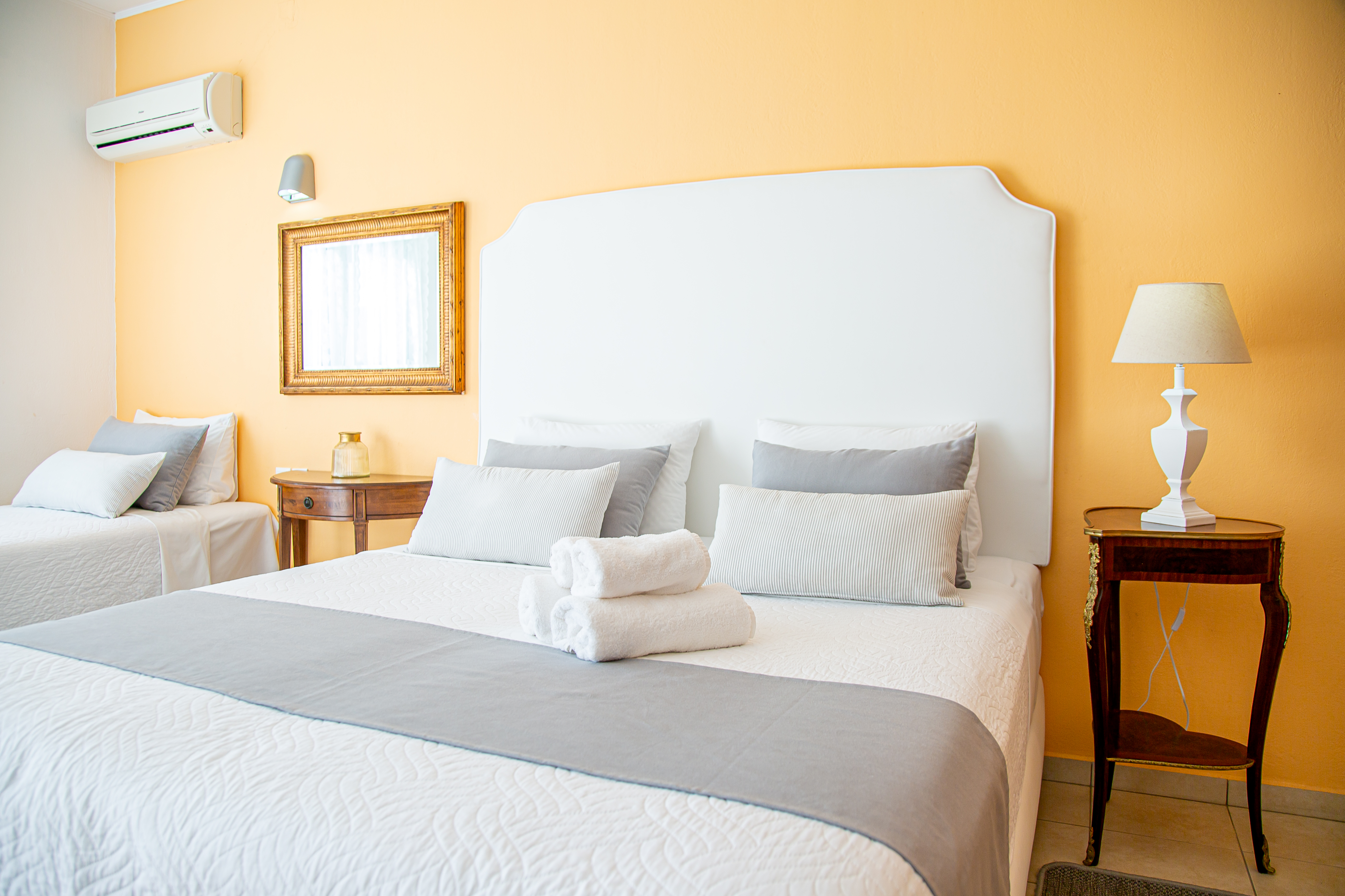 Studio Superior Capacity 3