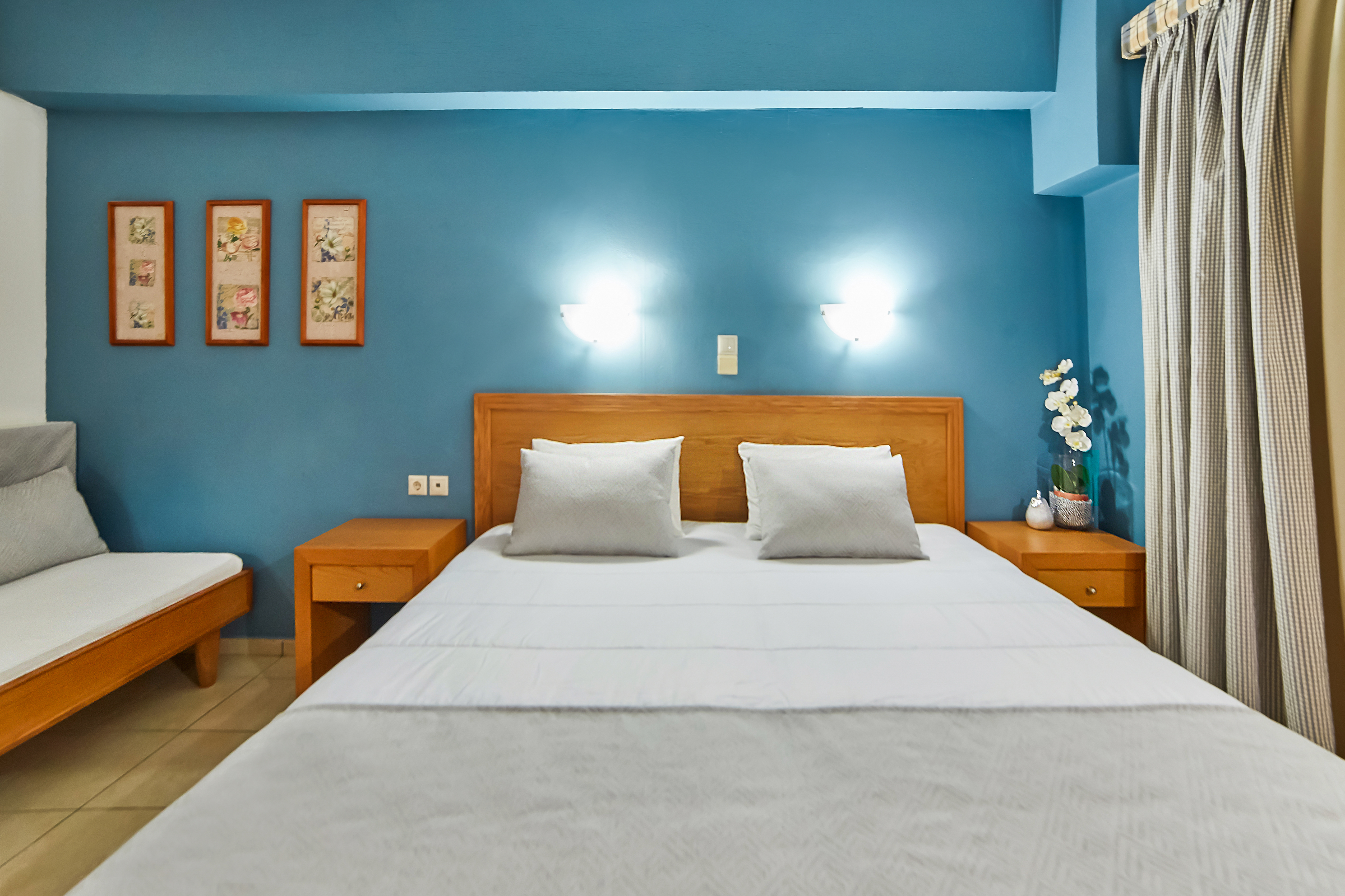 Studio Superior Capacity 3