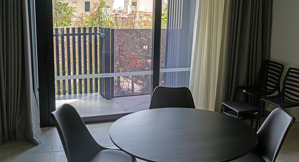 Apartment Capacity 4