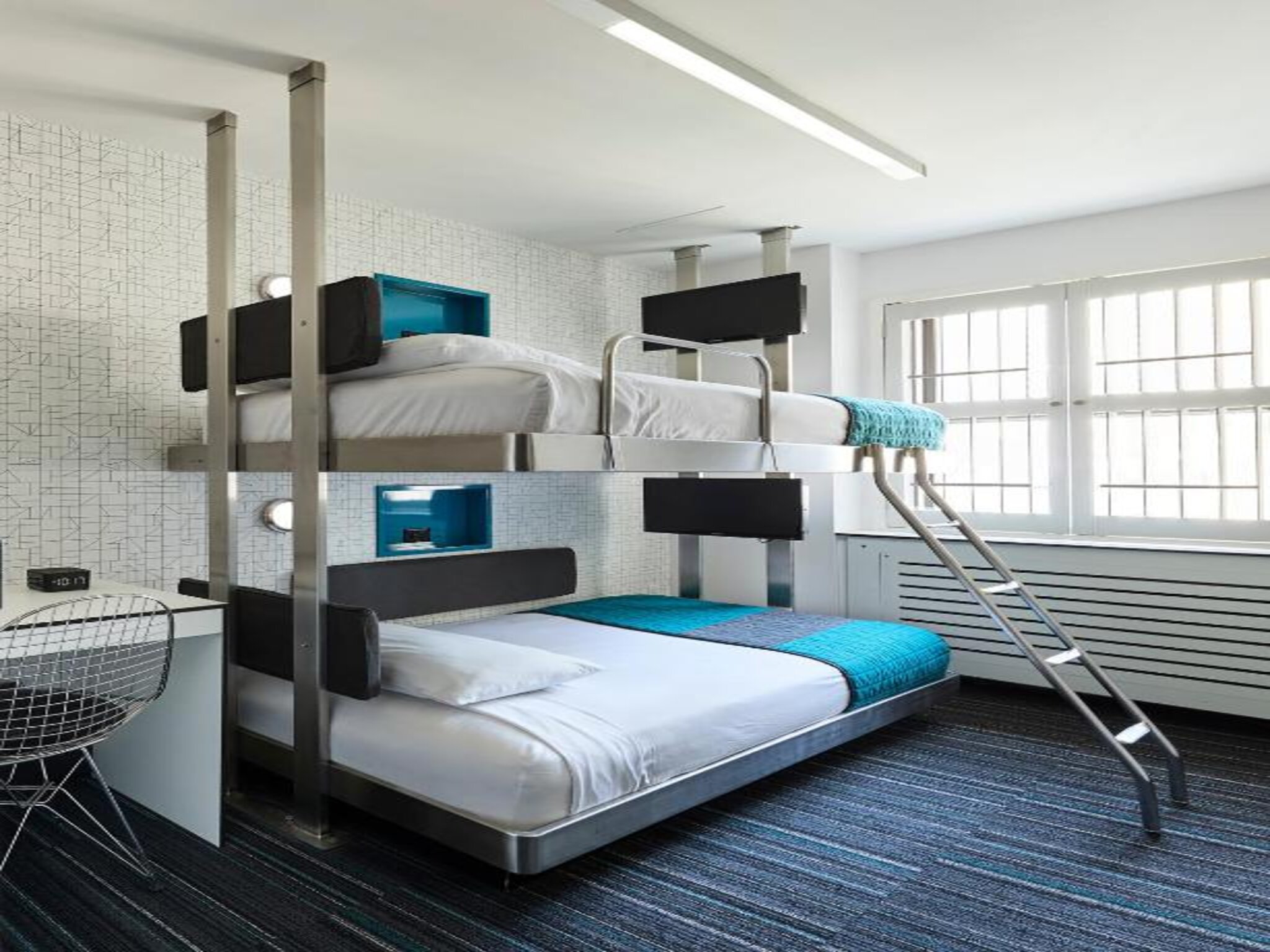 Room Bunk Bed with Shared Bathroom