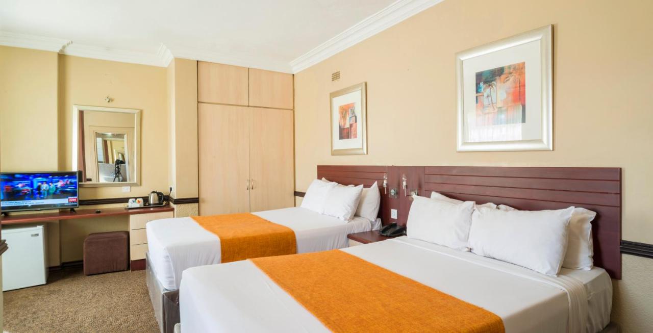 Double or Twin Standard