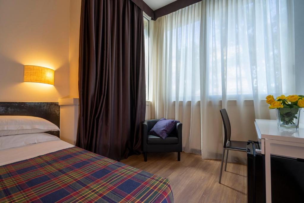 Double Single Business