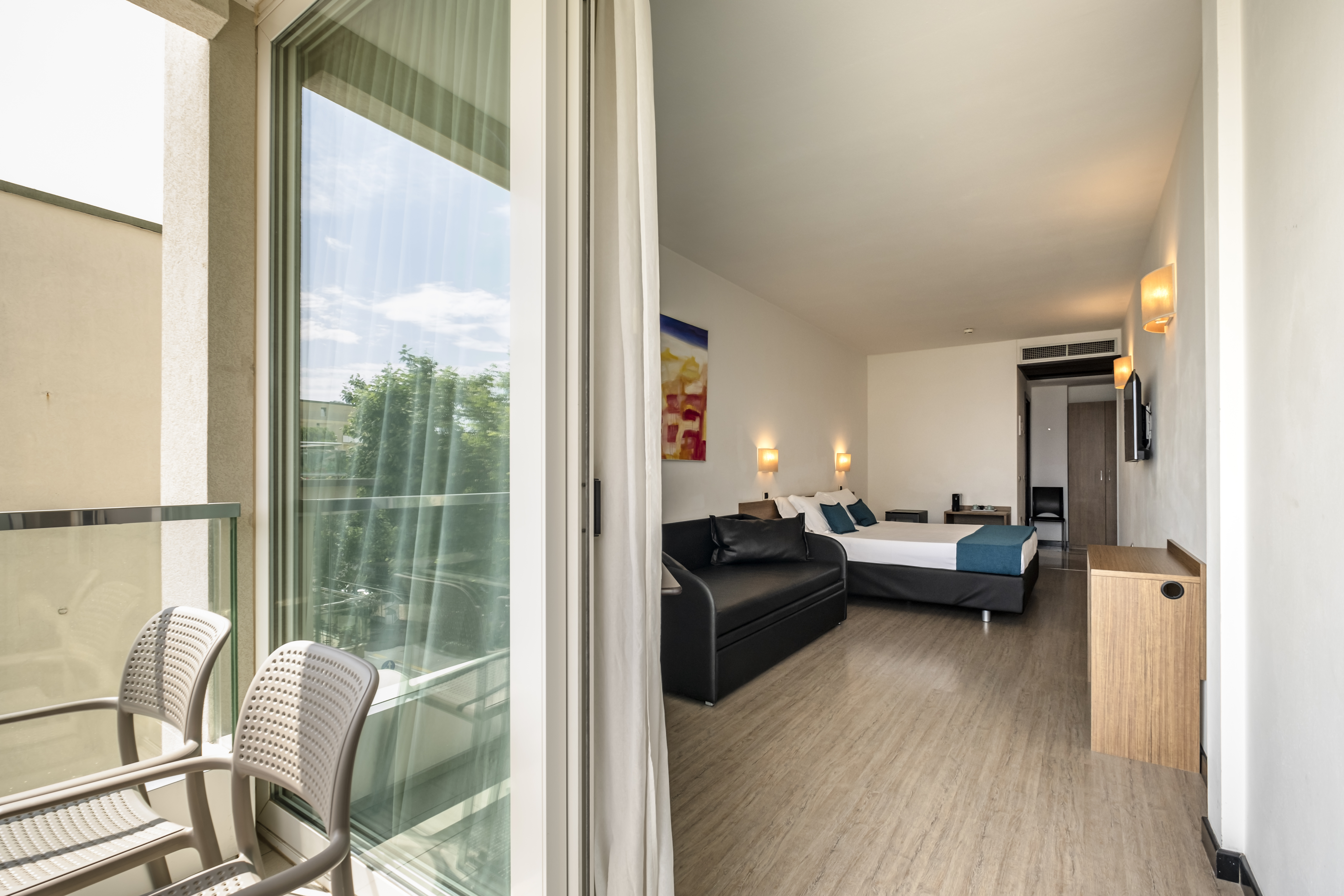 Junior Suite with Balcony