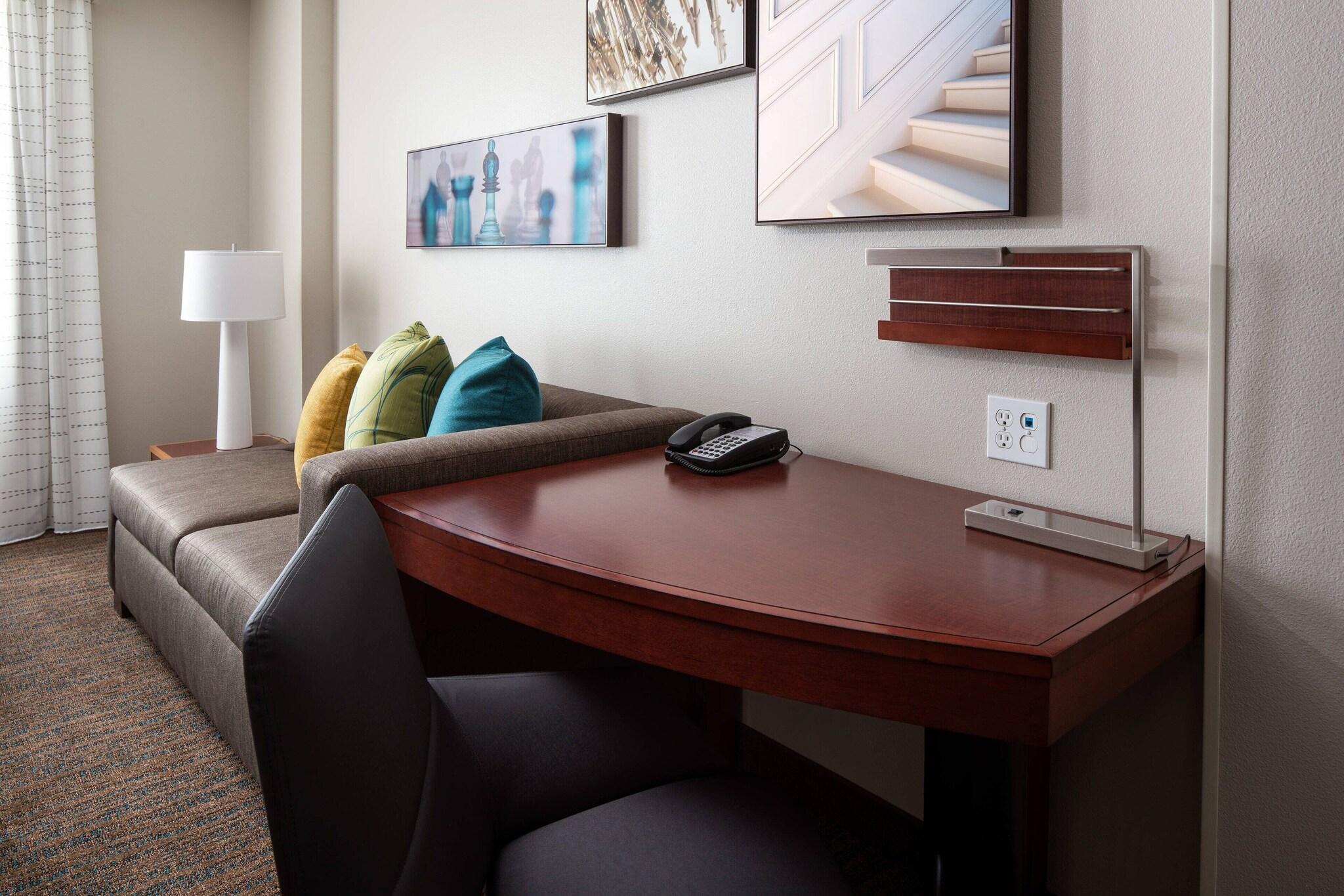 Studio King Size Bed