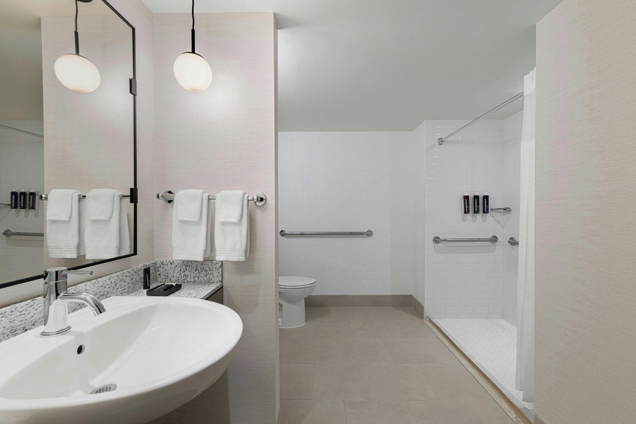 Double Accessible King Size Bed