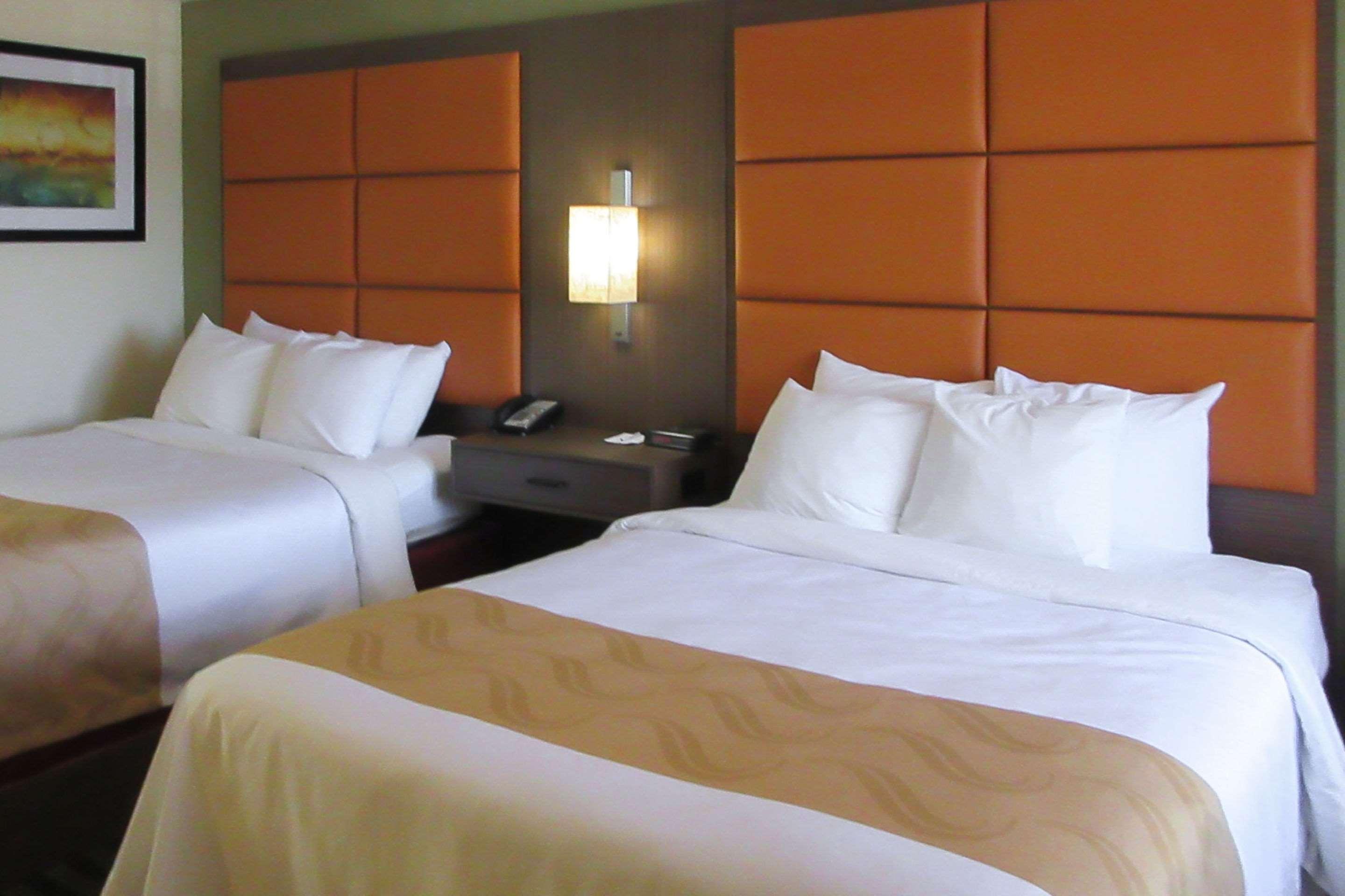 Suite Two Queen Beds Non Smoking