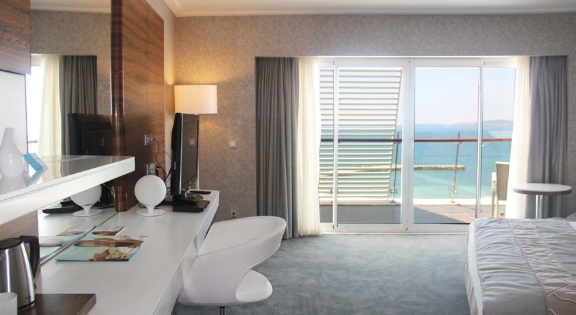 Double Single Deluxe Sea View