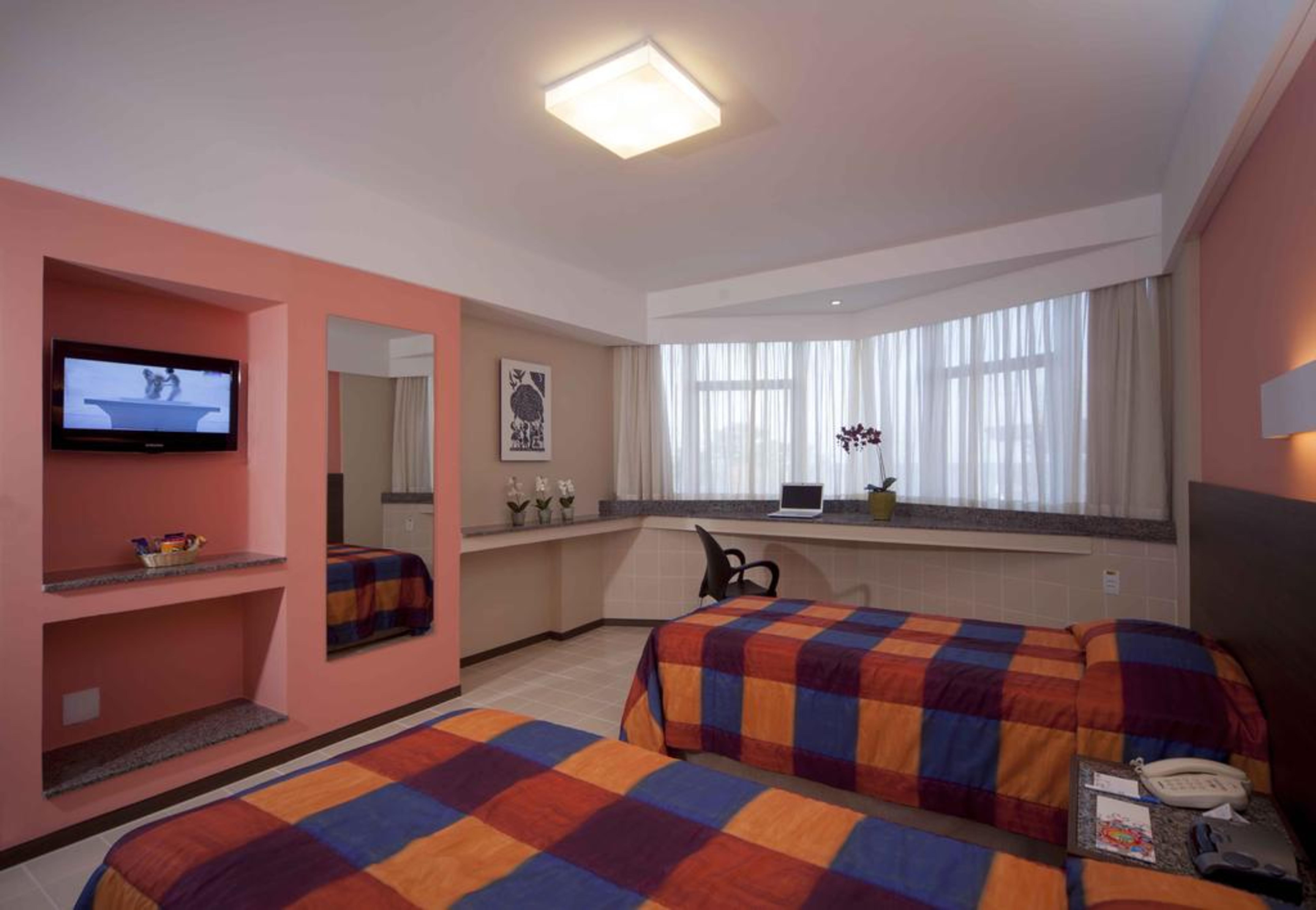 Single Luxury