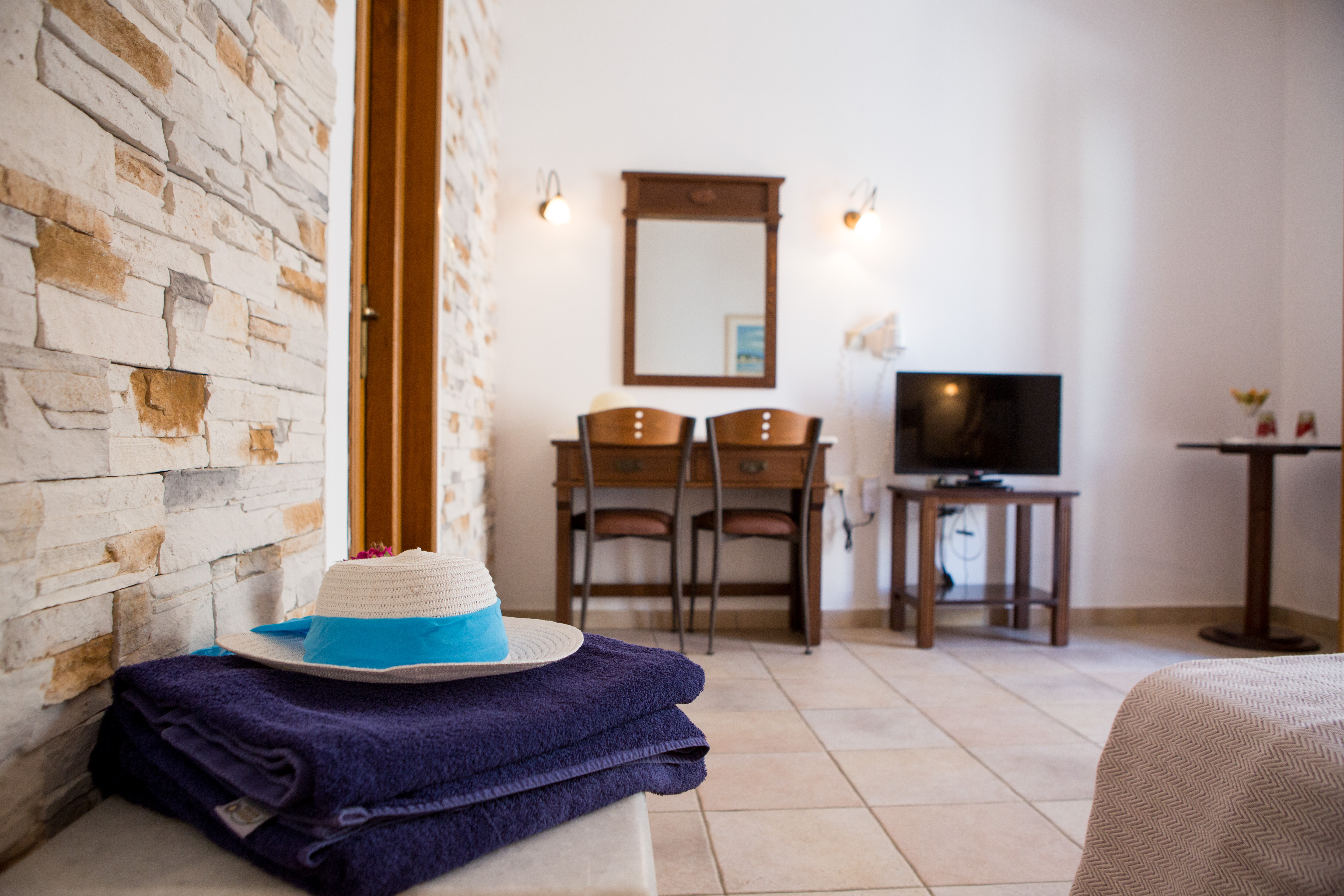 Double or Twin Standard