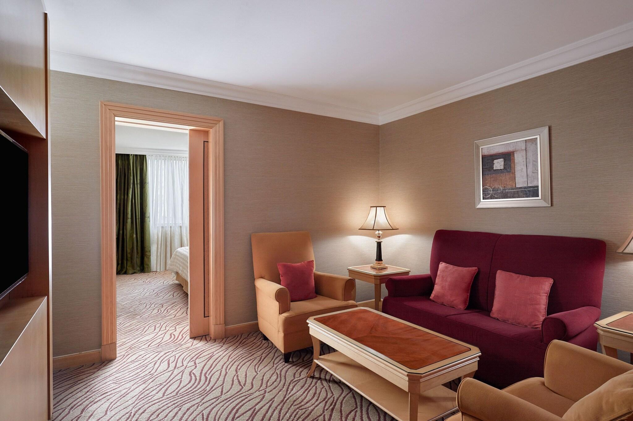 Suite King Bed One Bedroom 