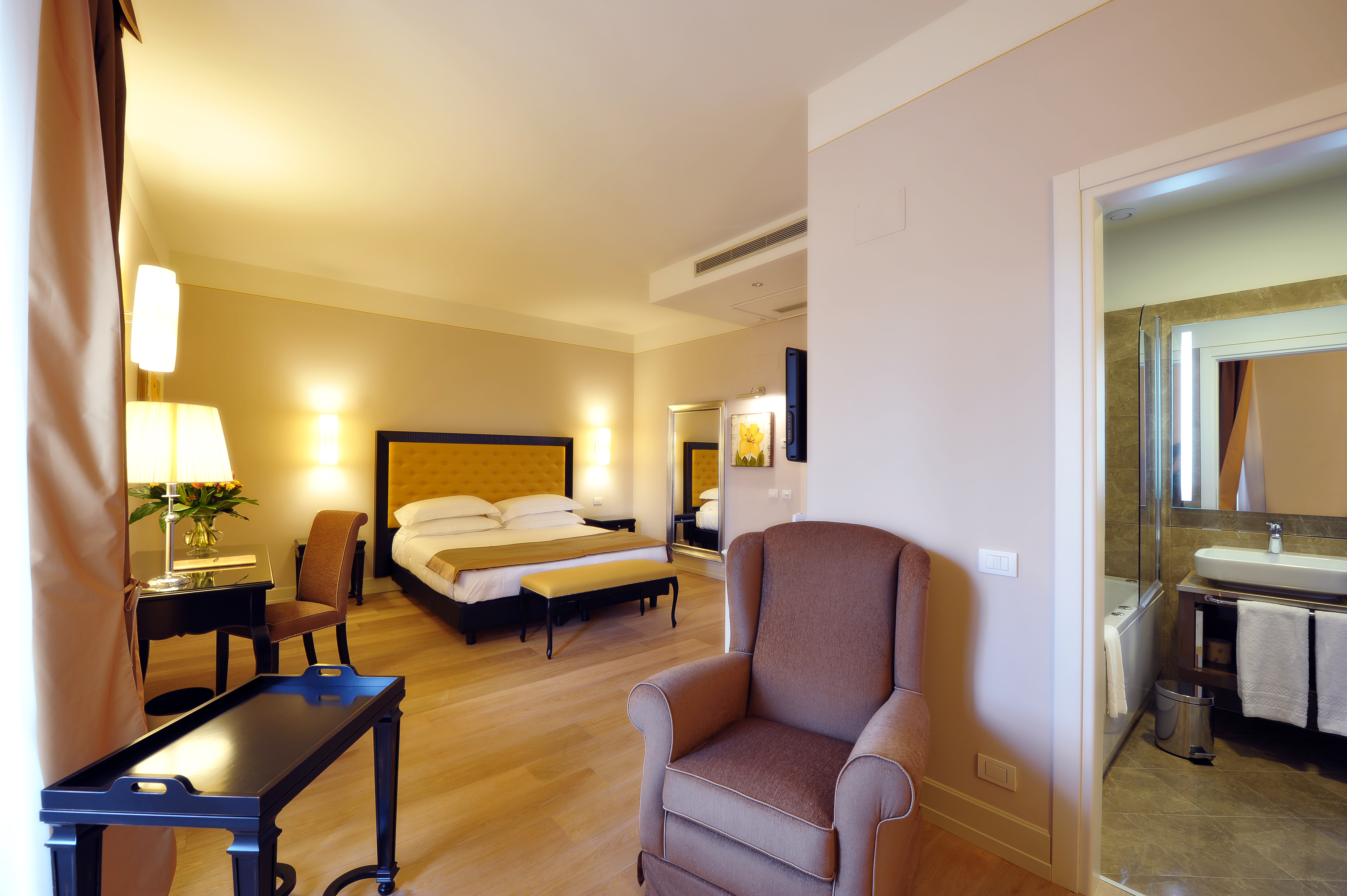 Junior Suite Standard