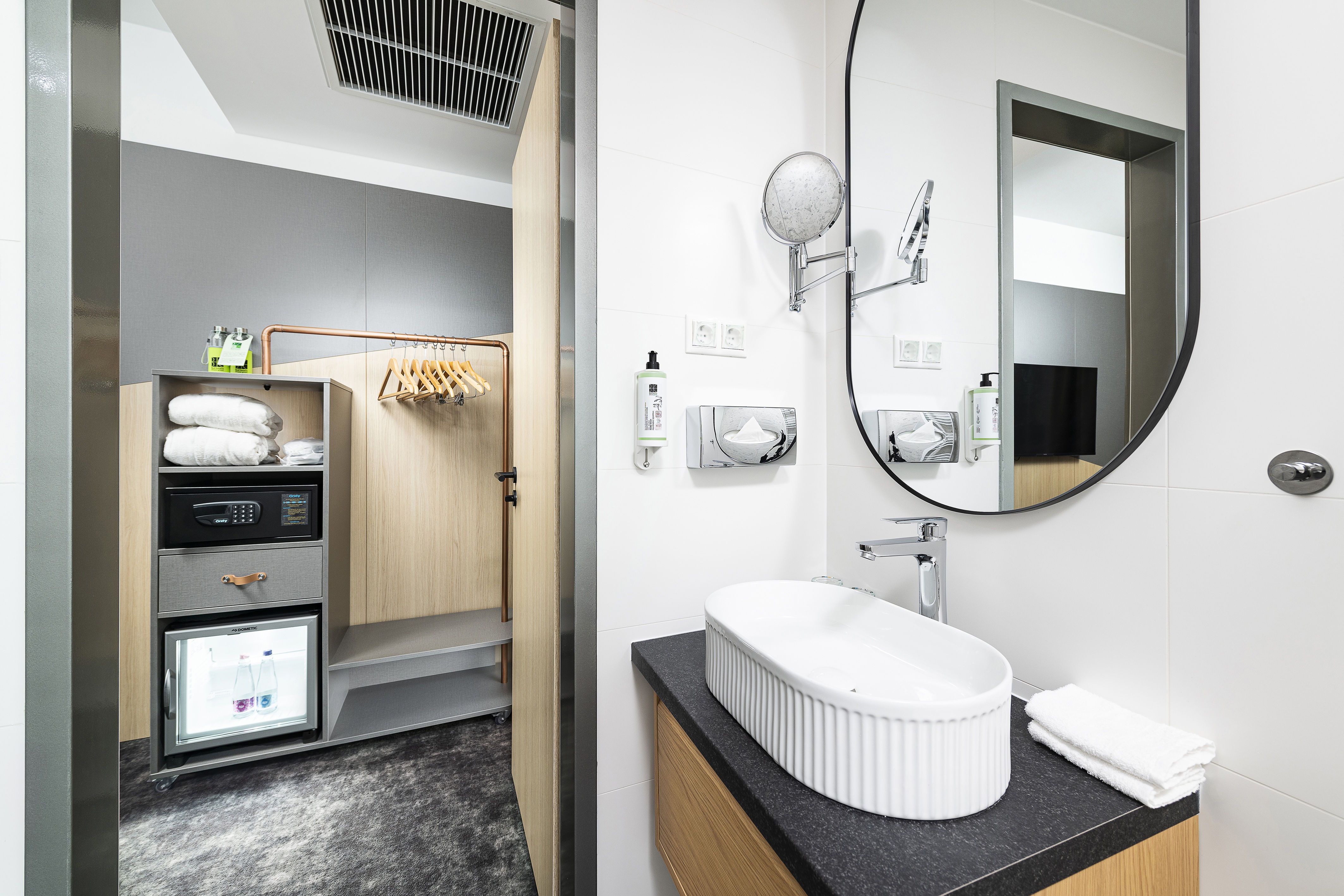 Double or Twin Deluxe