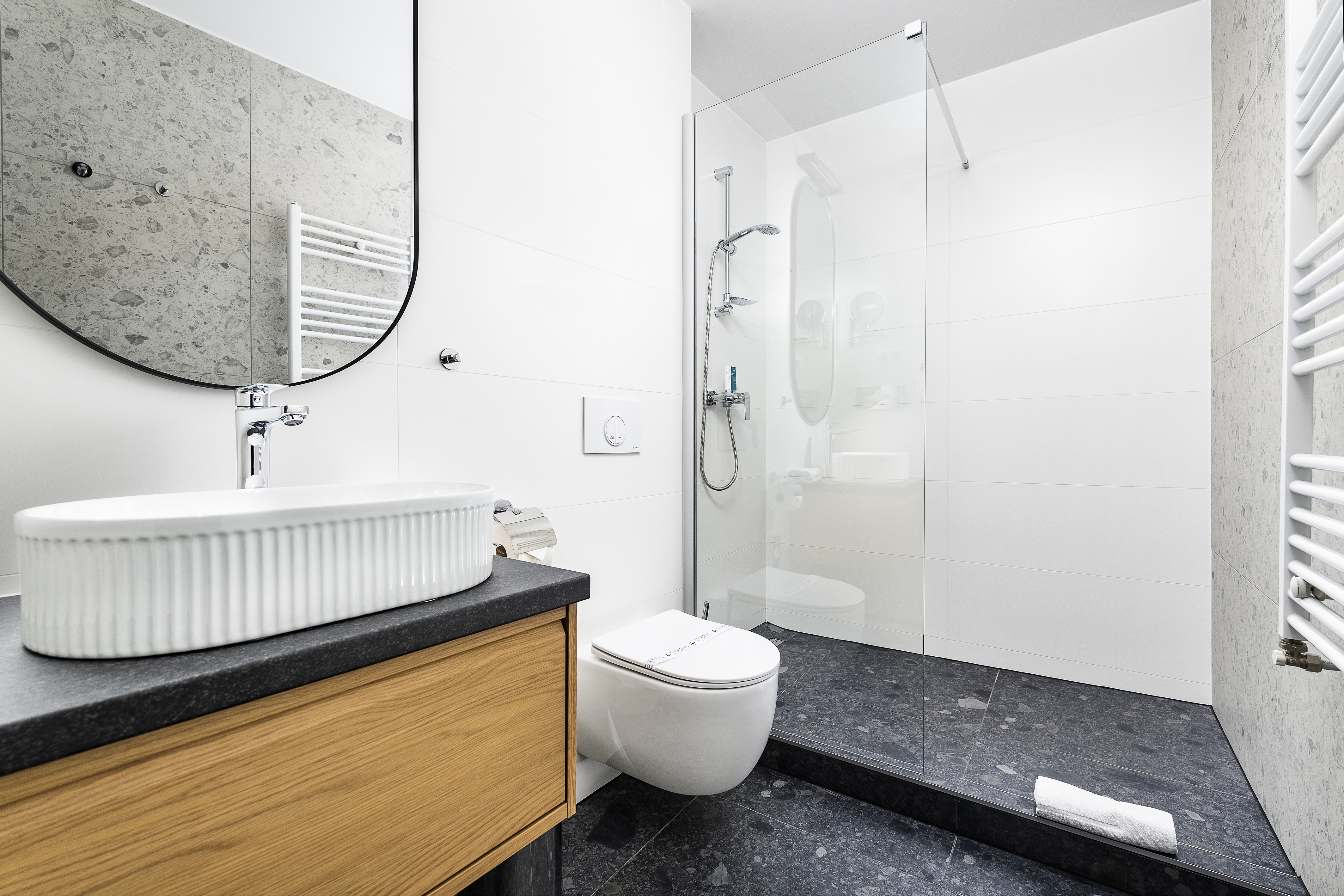 Double or Twin Deluxe