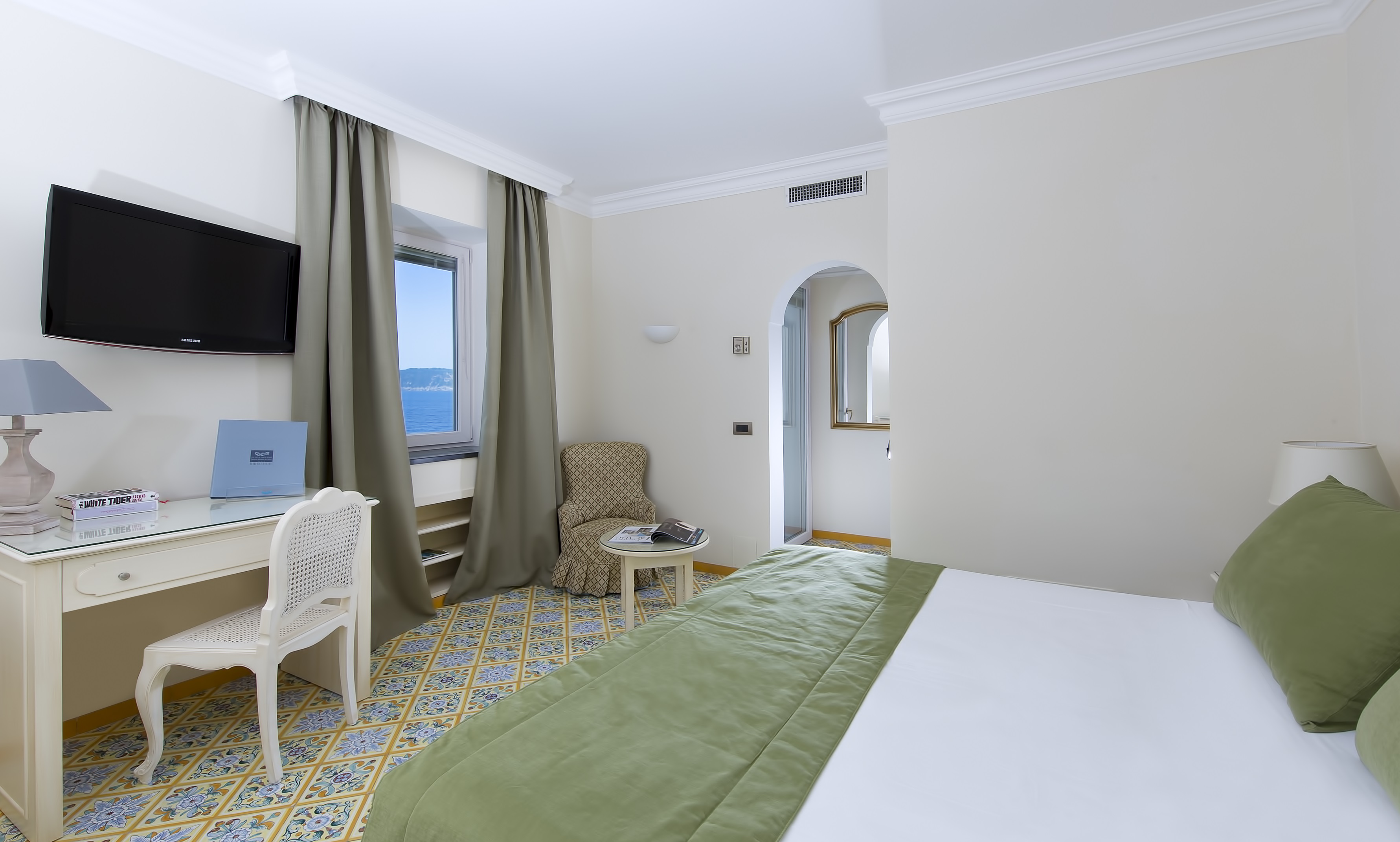 Double or Twin Comfort Sea View