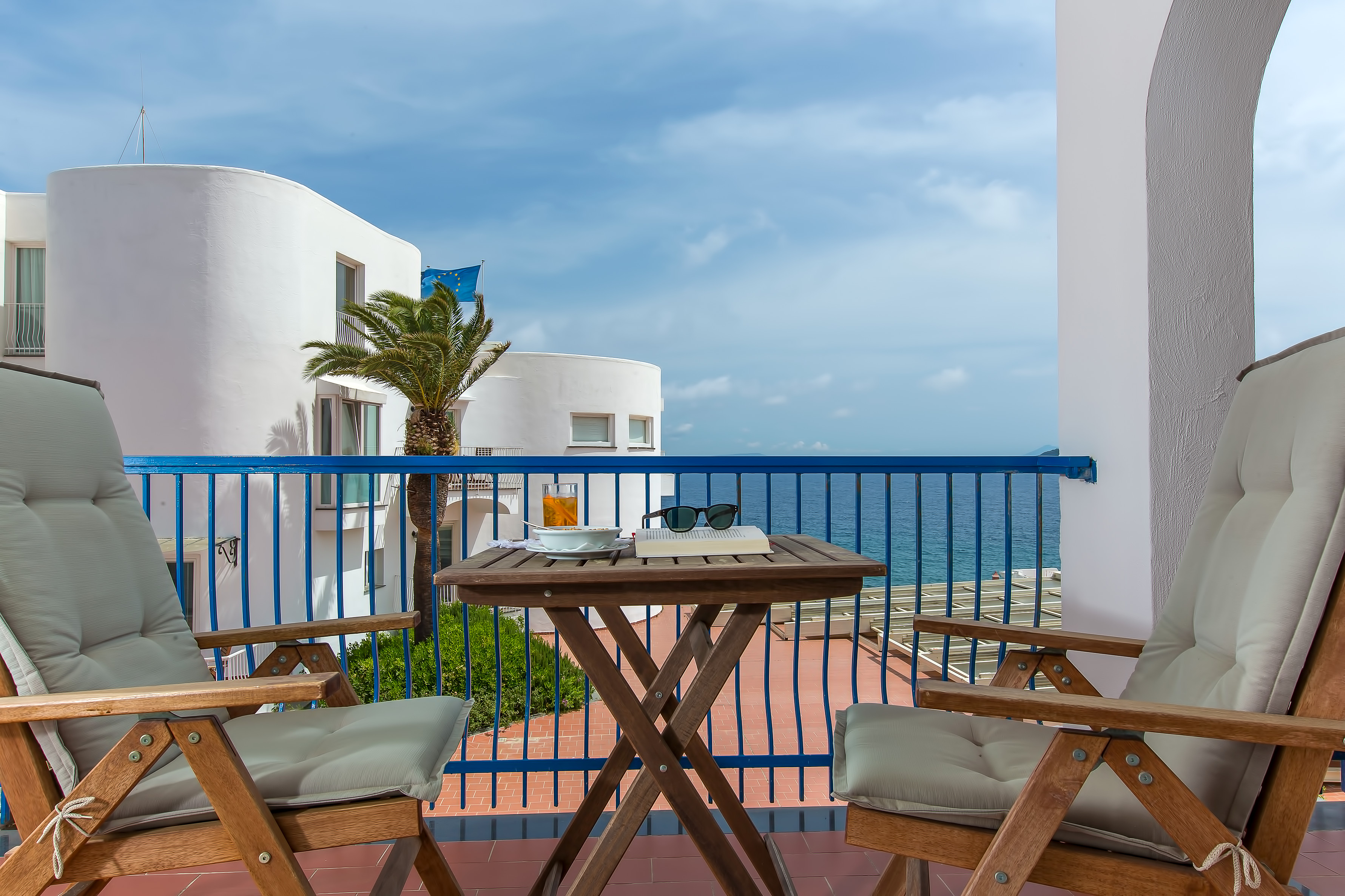 Double or Twin Superior Sea View