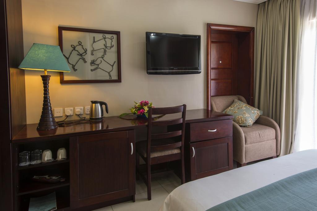 Double Single River View