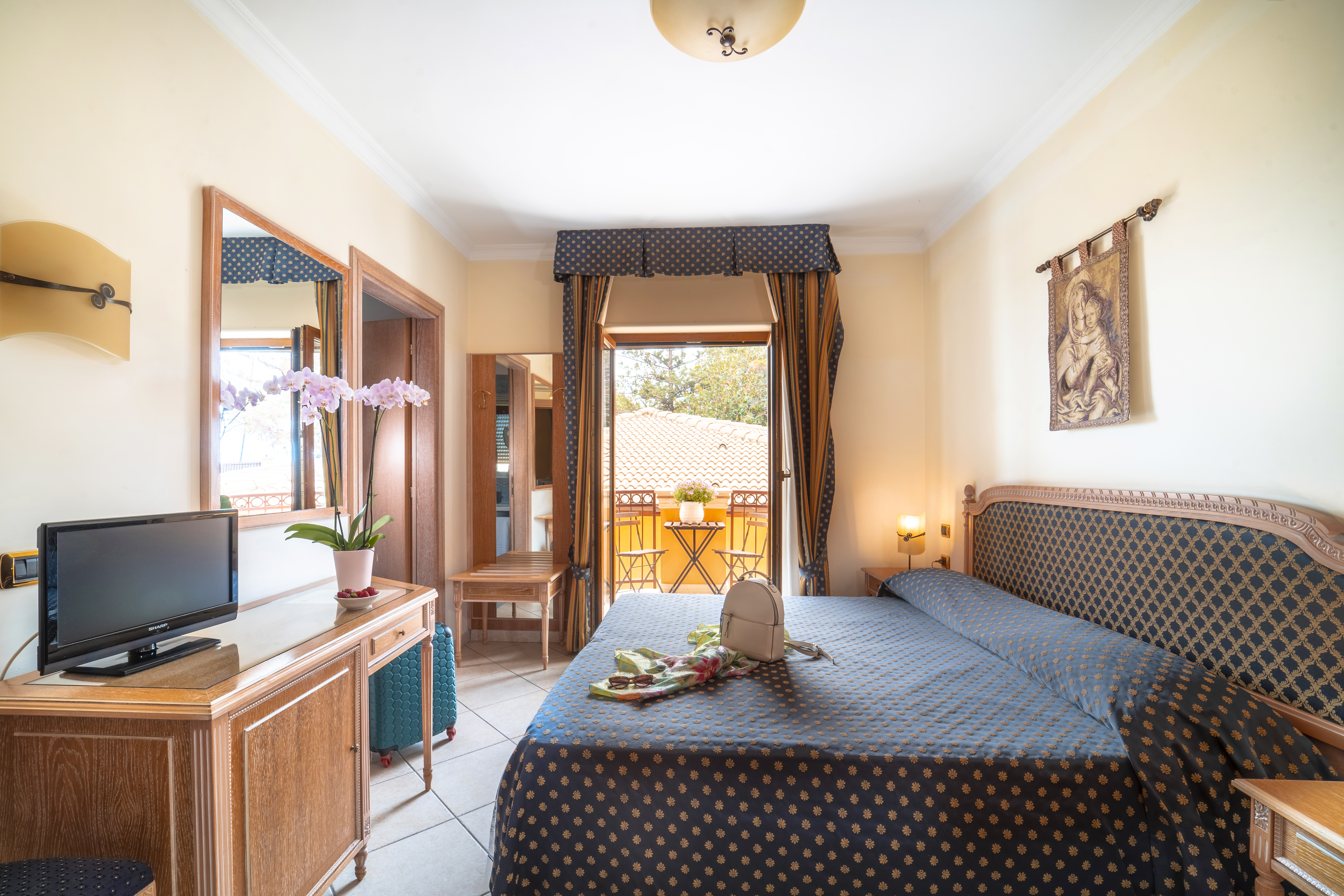 Double Single Superior