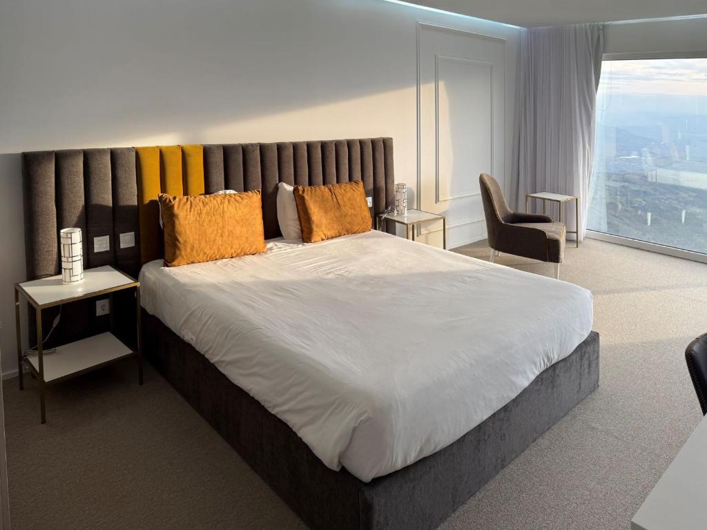 Double or Twin Deluxe