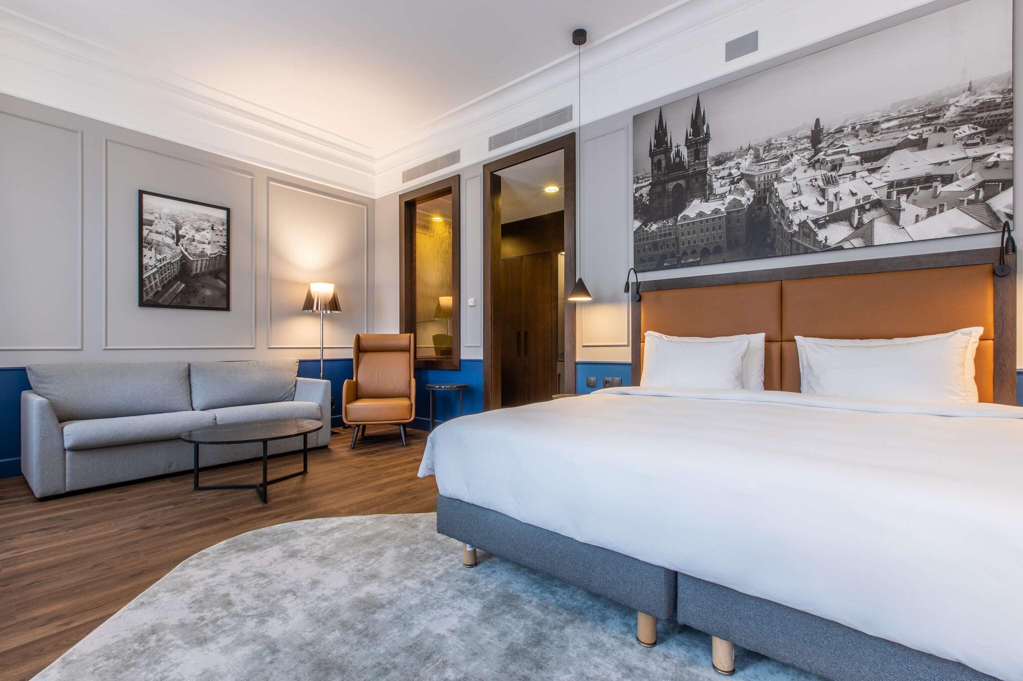 Junior Suite King Size Bed