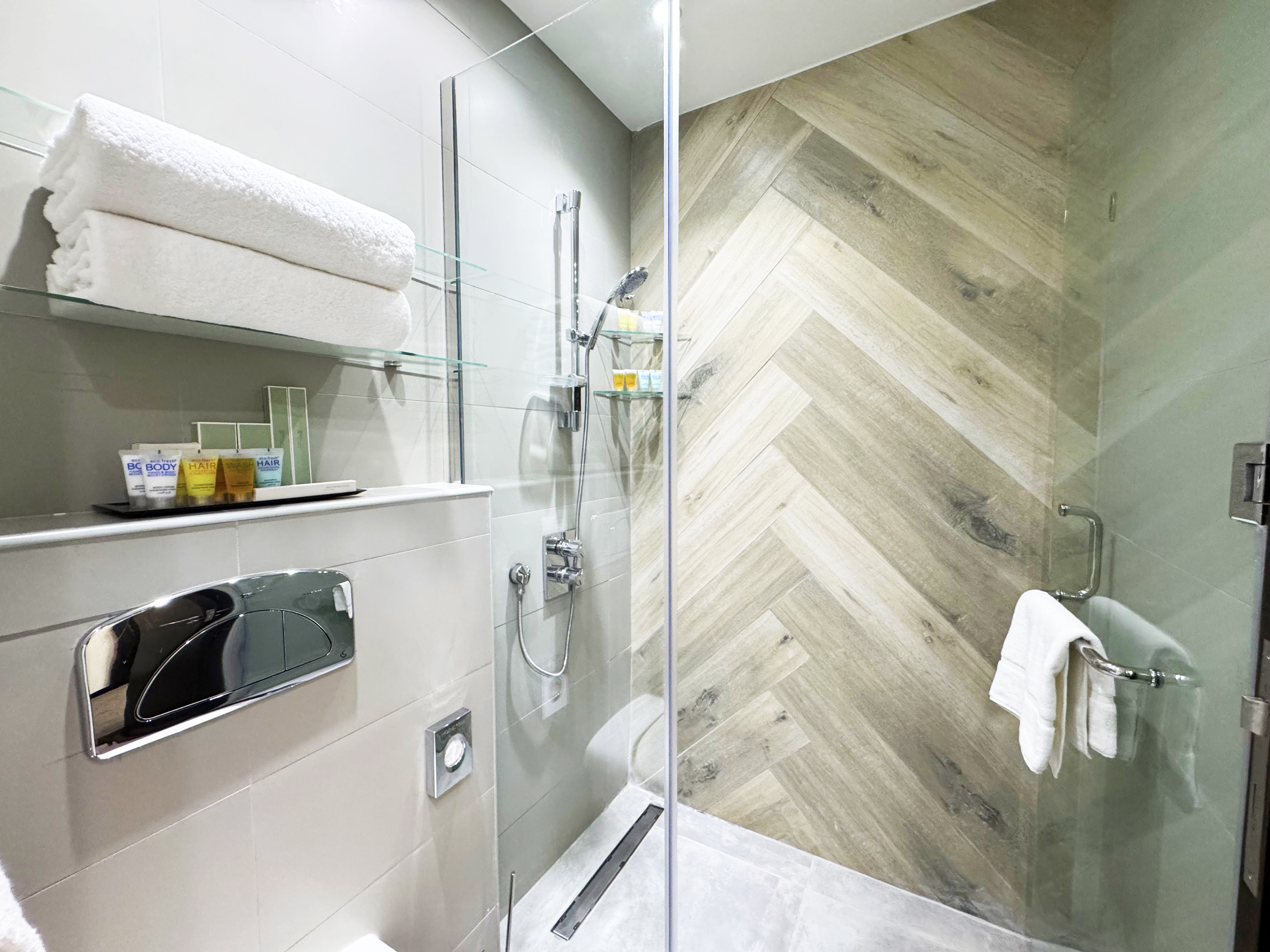 Double Business Queen Bed