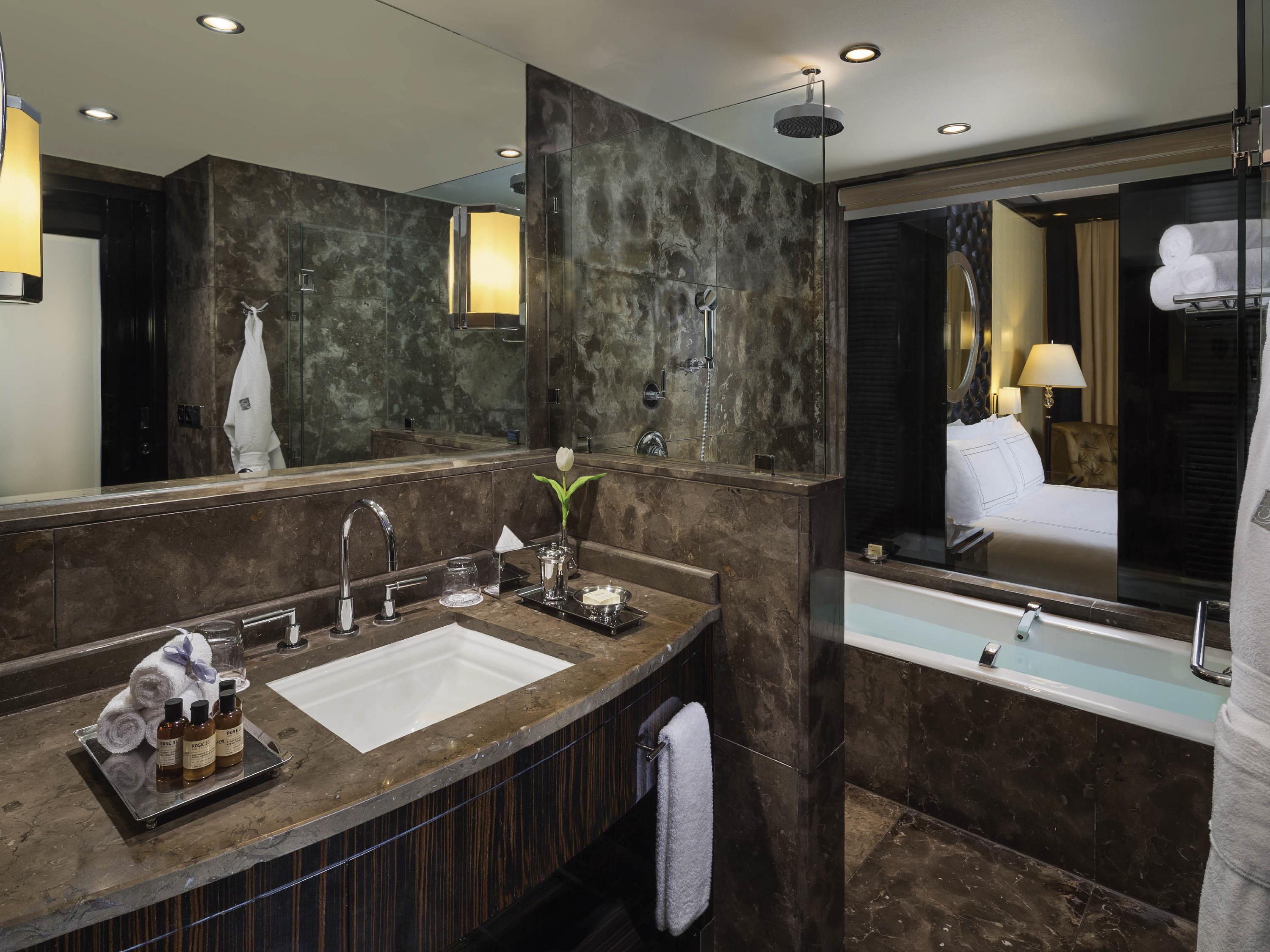 Double or Twin Deluxe